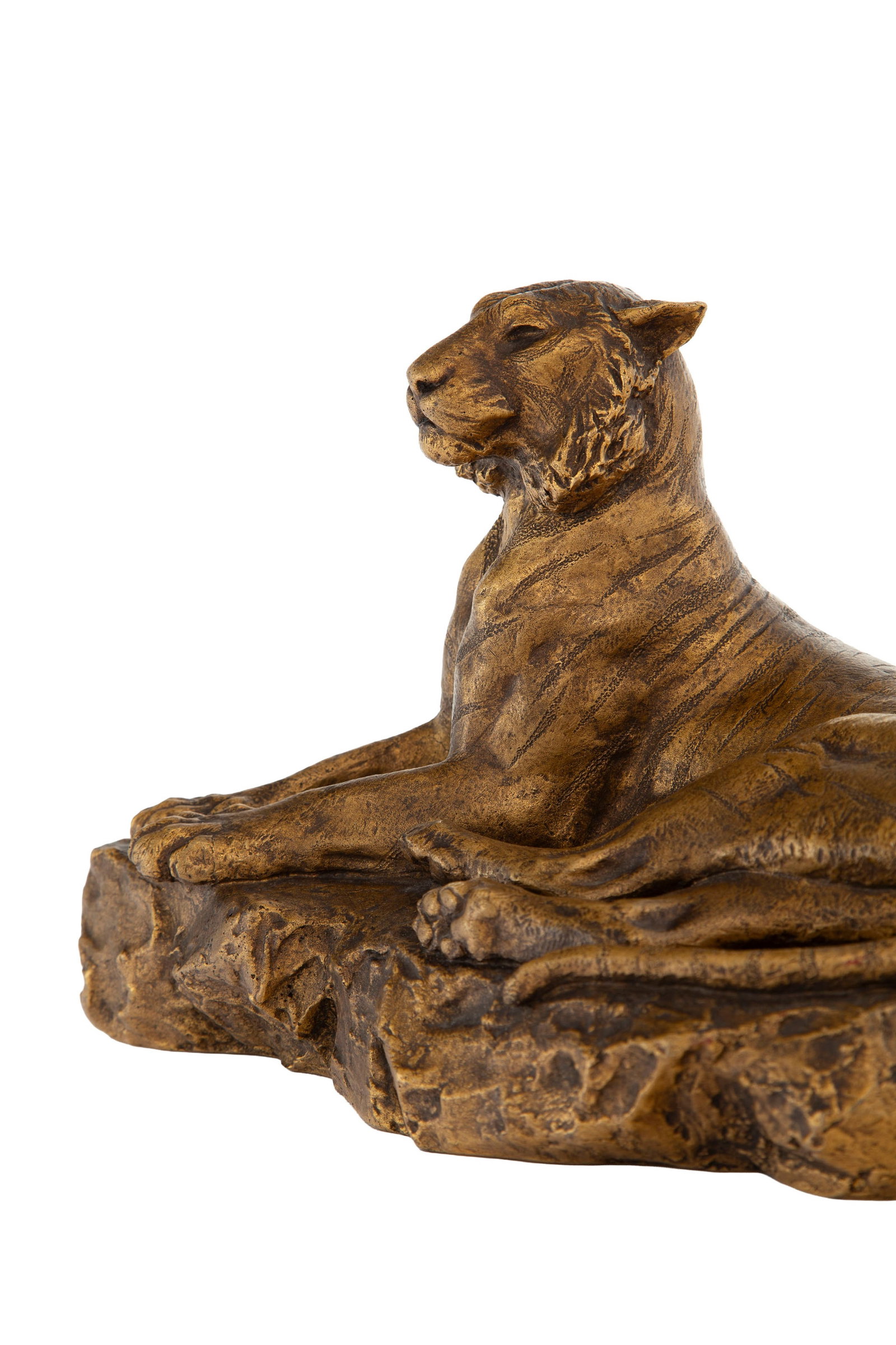 Hippolyte Peyrol (1856-1929), "Lionne couchée", bronze à patine dorée, signée en - 4