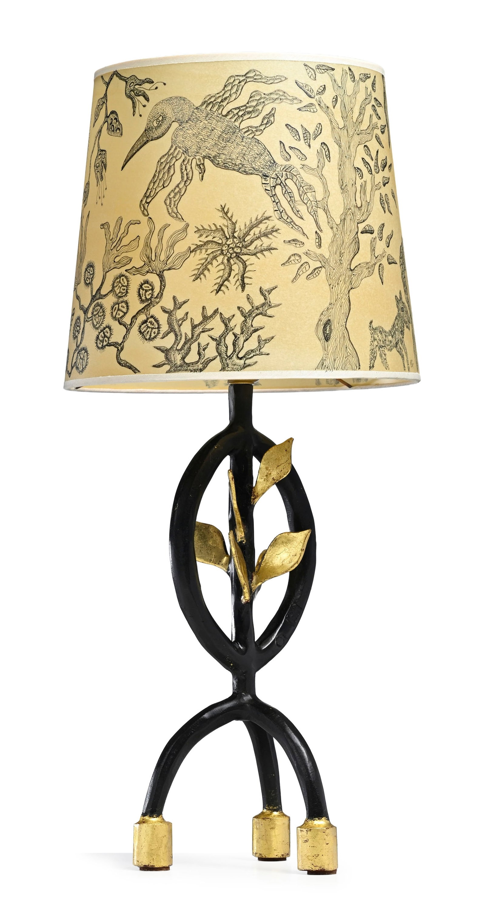 Lampe de table Feuilles par Elisabeth Garouste (née en 1949) et Mattia Bonetti (né en 1952: Lampe de table Feuilles par Elisabeth Garouste (née en 1949) et Mattia Bonetti (né en 1952), en fer battu patiné et doré, monogrammée B.G et estampille de l'éditeur, abat