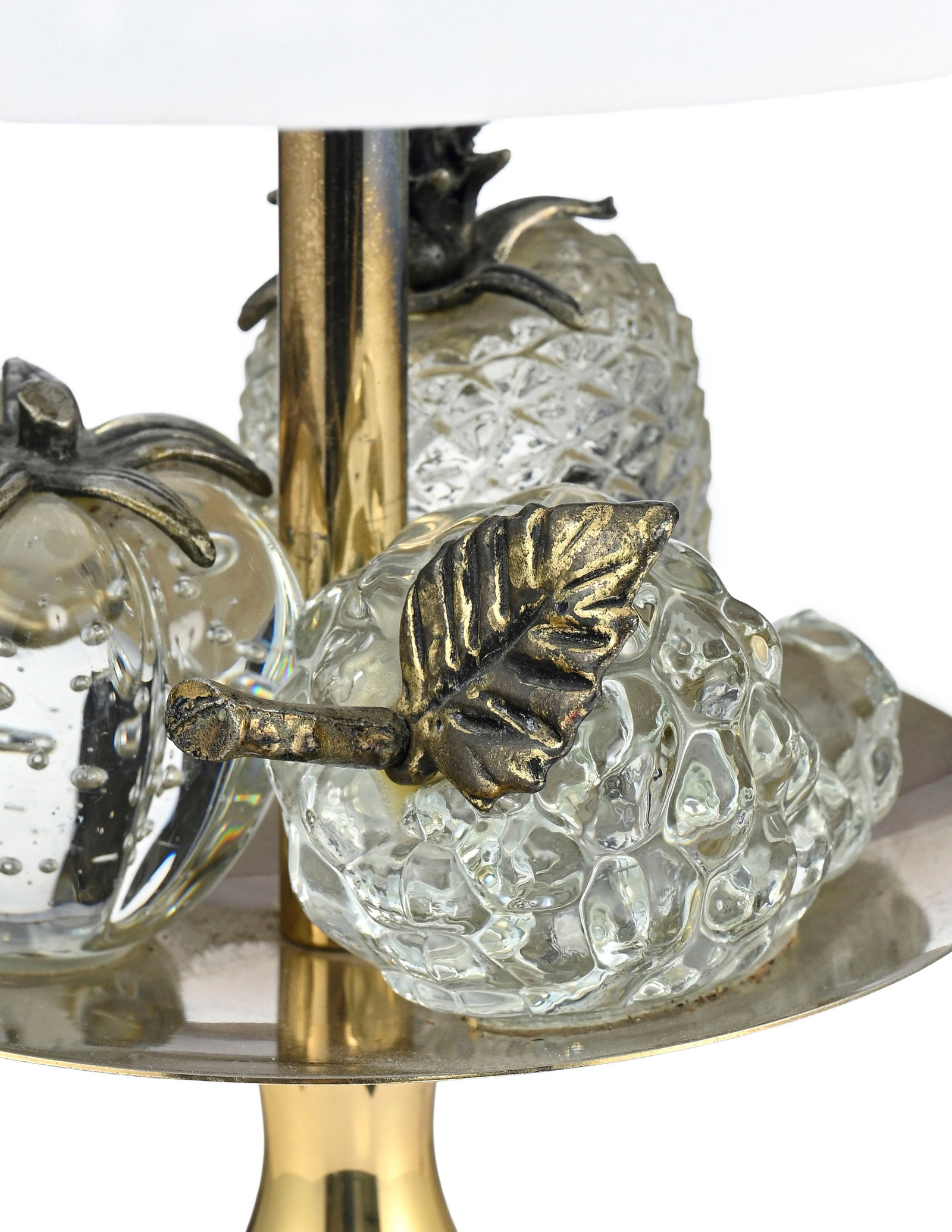 Lampe attribuée à la maison Le Dauphin, XXe s., en métal doré, verre et polym - 2