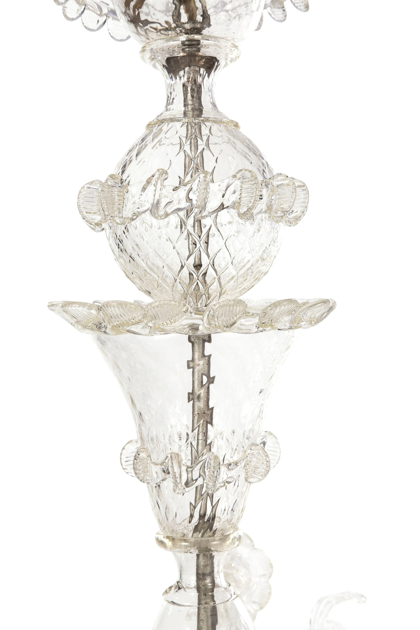 Lustre, Murano, XXe s., en verre transparent, à décor de fleurs et feuilles, huit feux, h. - 3