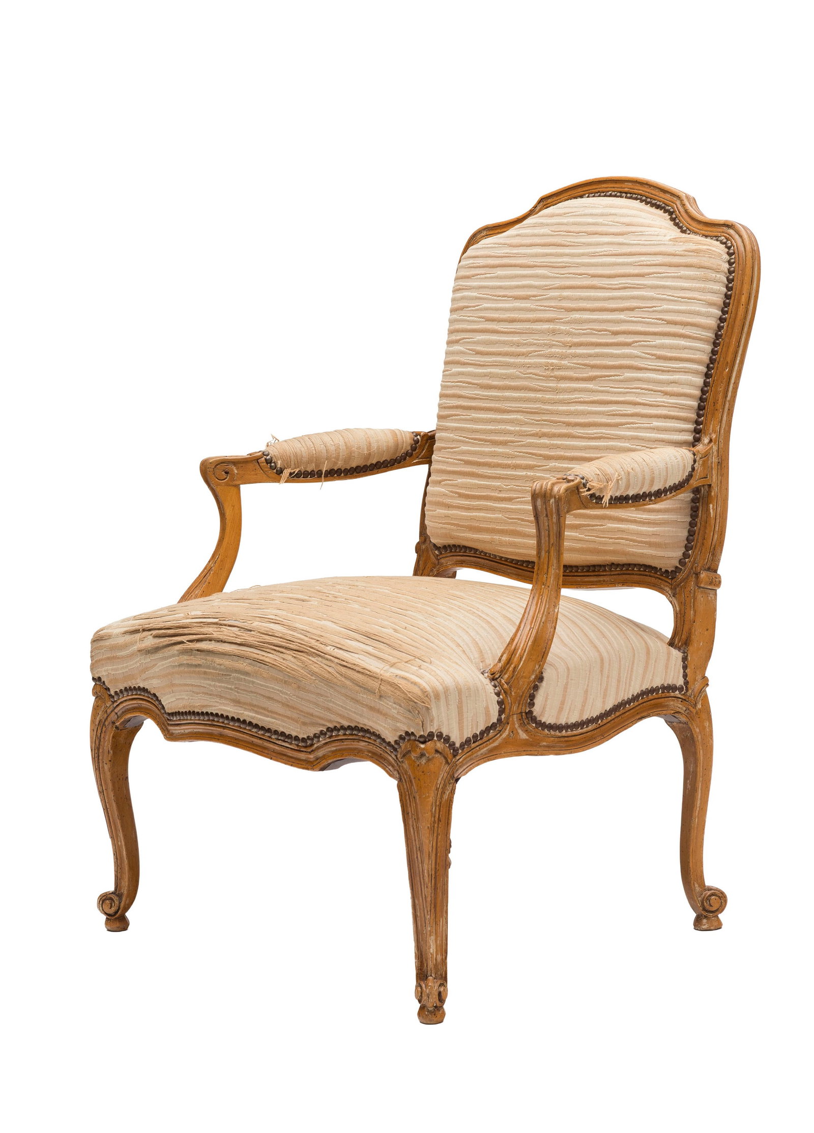 Fauteuil d'époque Louis XV, en bois naturel mouluré, garniture en velours beige, pieds gal (1 of 1)