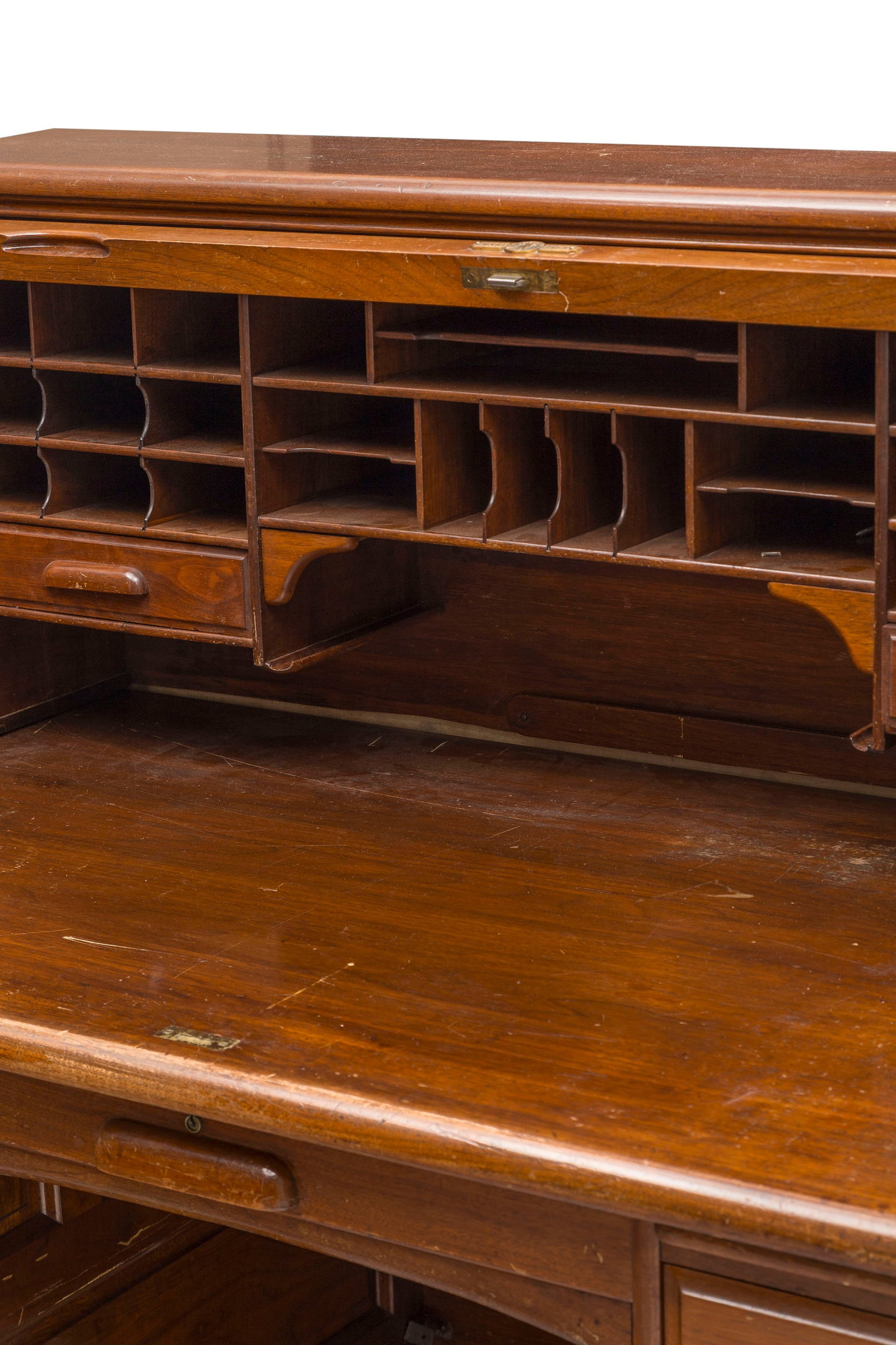 Bureau à cylindre par Derby Desk, Boston MA. États-Unis, circa 1940, en chêne moulur& - 2
