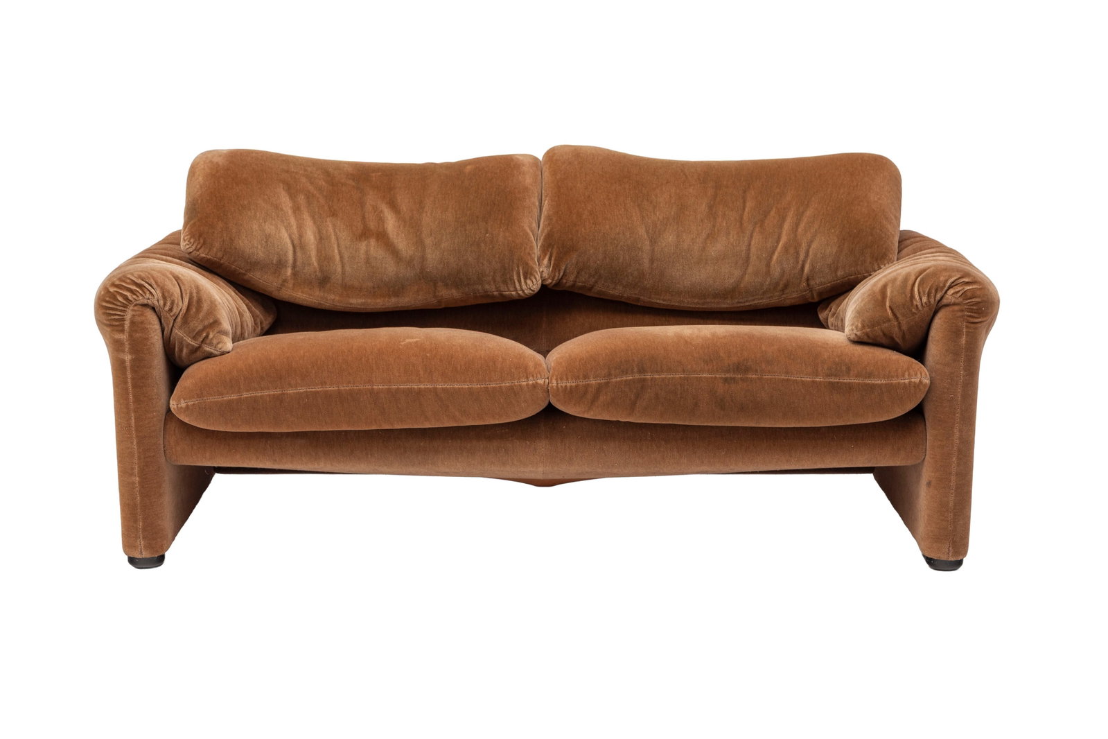 Canapé deux places Maralunga par Vico Magistretti (1920-2006), édition Cassina, en velours (1 of 2)