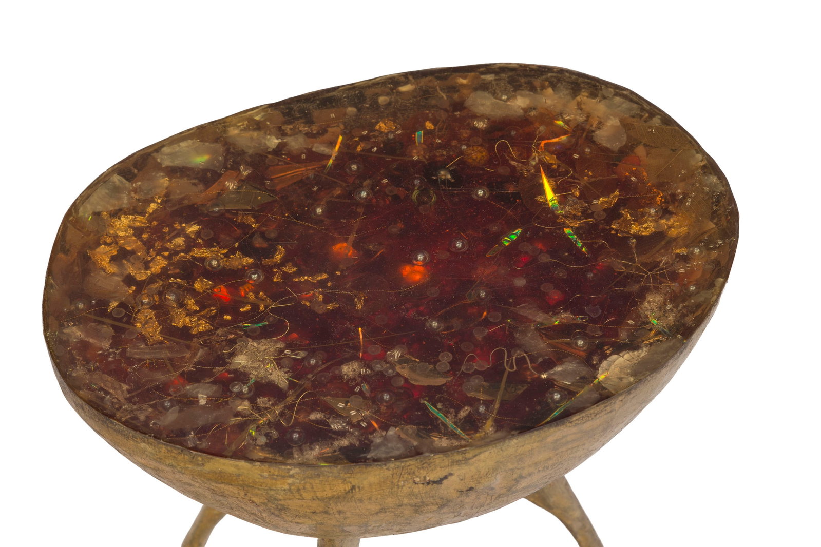 Table d'appoint par Hélène de Saint Lager (née en 1957), en résine dorée, & - 2
