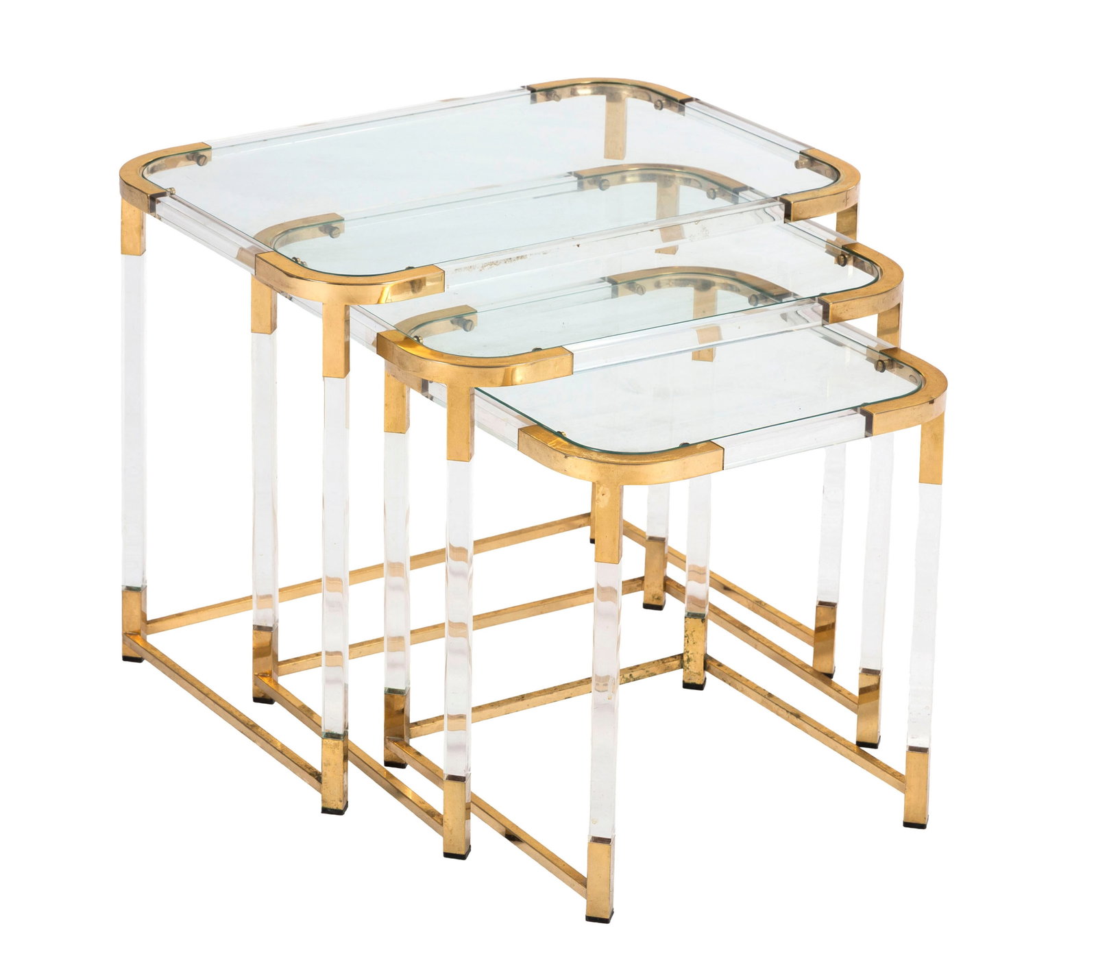 Suite de trois tables gigognes, XXe s., structure en plexiglas et métal doré, plateaux en  (1 of 2)