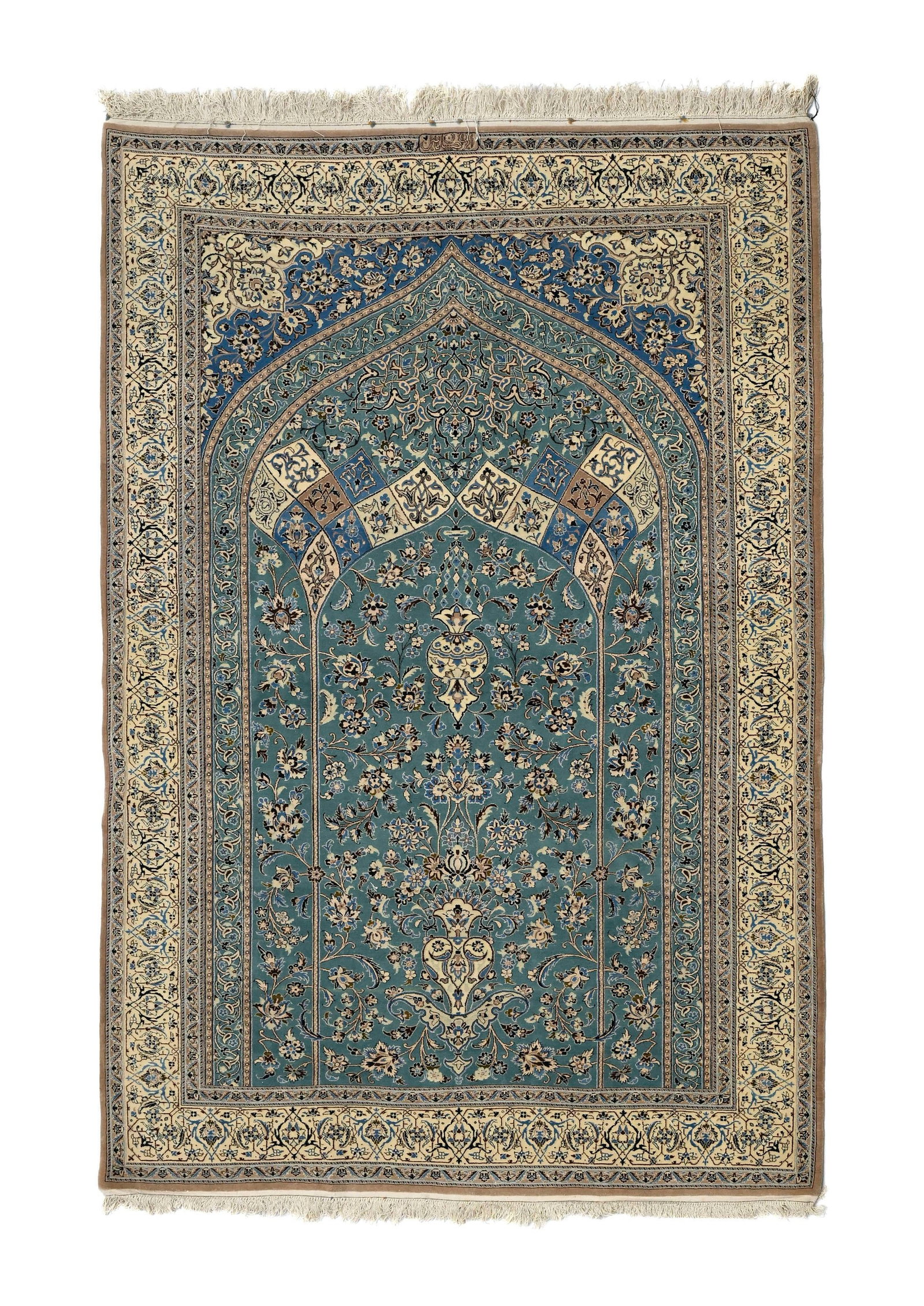 Tapis de prière Naïn en laine et soie signé Habibian, Iran, 3ème quart du XXe s.: Tapis de prière Naïn en laine et soie signé Habibian, Iran, 3ème quart du XXe s., à décor d'un vase et de rinceaux fleuris inscrits dans un mihrab à fond vert, bordu