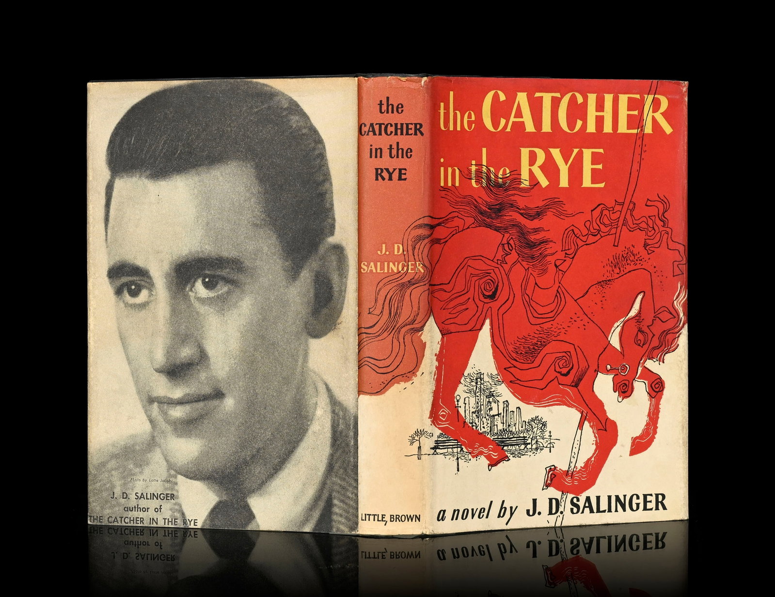 SALINGER (J.D.). The Catcher in the Rye. Boston, Little, Brown and Company, 1951. In-8° reli: SALINGER (J.D.). The Catcher in the Rye. Boston, Little, Brown and Company, 1951. In-8° relié pleine toile noire, dos lisse au titre doré, jaquette illustrée de Michael Mitchell