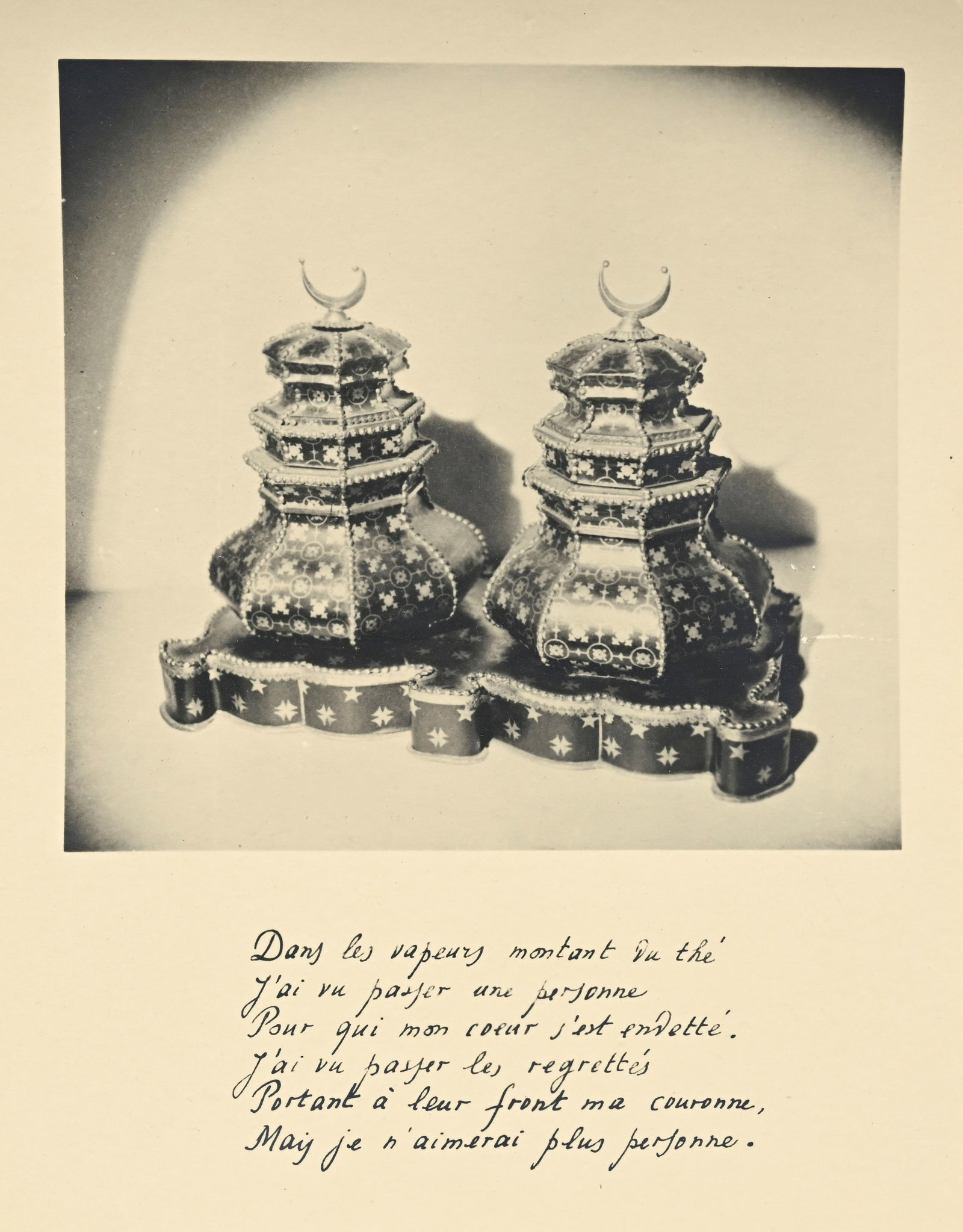 VILMORIN (Louise). L’Écho des Fantaisies. S.l., s.n., s.d. \[1946\]. 2 vol. in-4°, e - 2