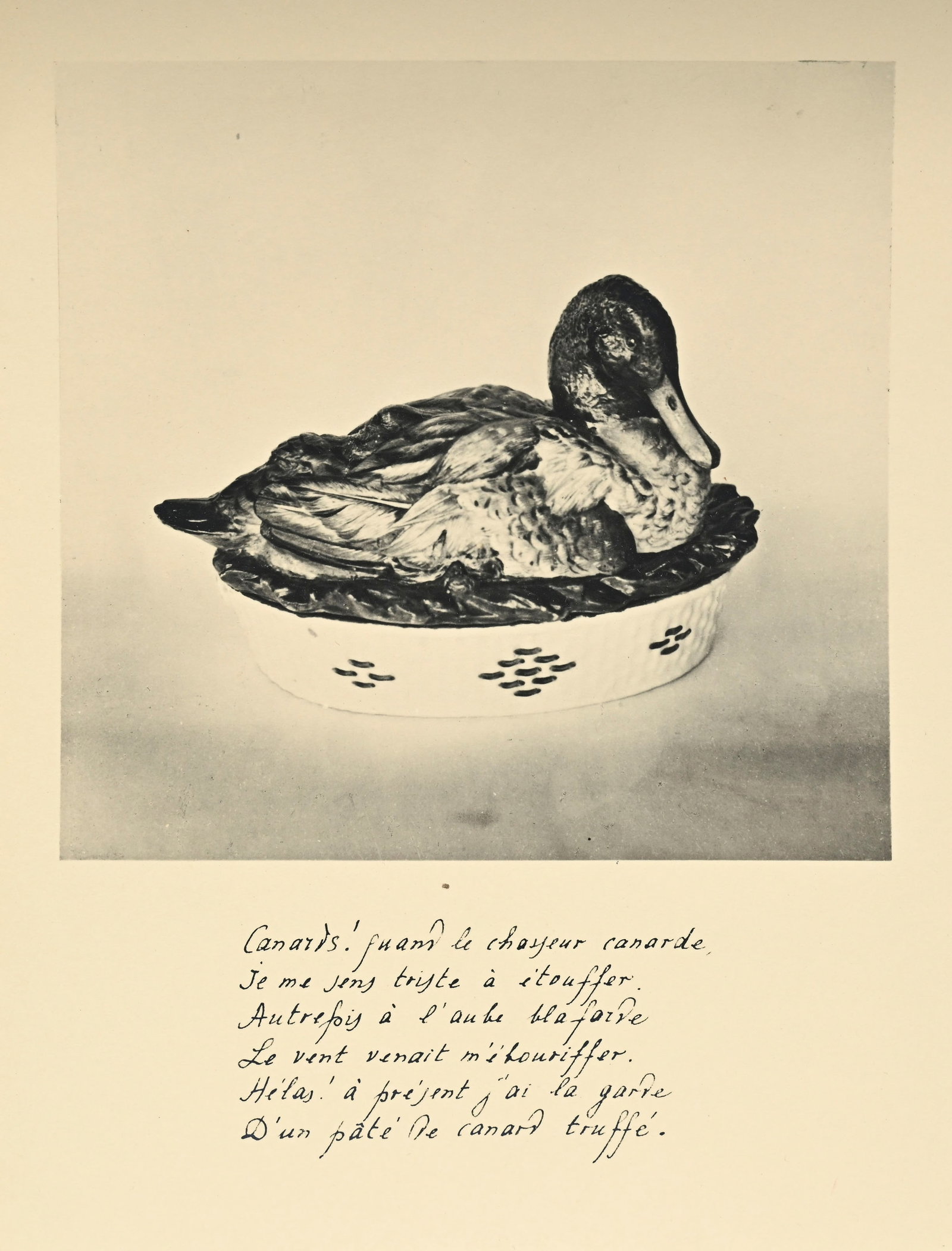 VILMORIN (Louise). L’Écho des Fantaisies. S.l., s.n., s.d. \[1946\]. 2 vol. in-4°, e - 3