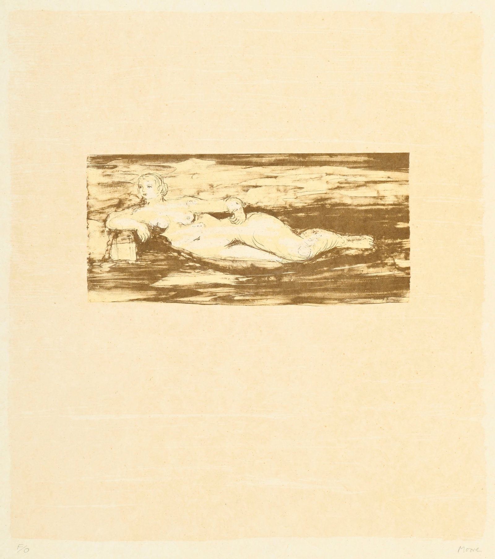 Henry Moore (1898-1986), "Femme allongée", 1973, lithographie sur papier Japon, signée et  (1 of 6)
