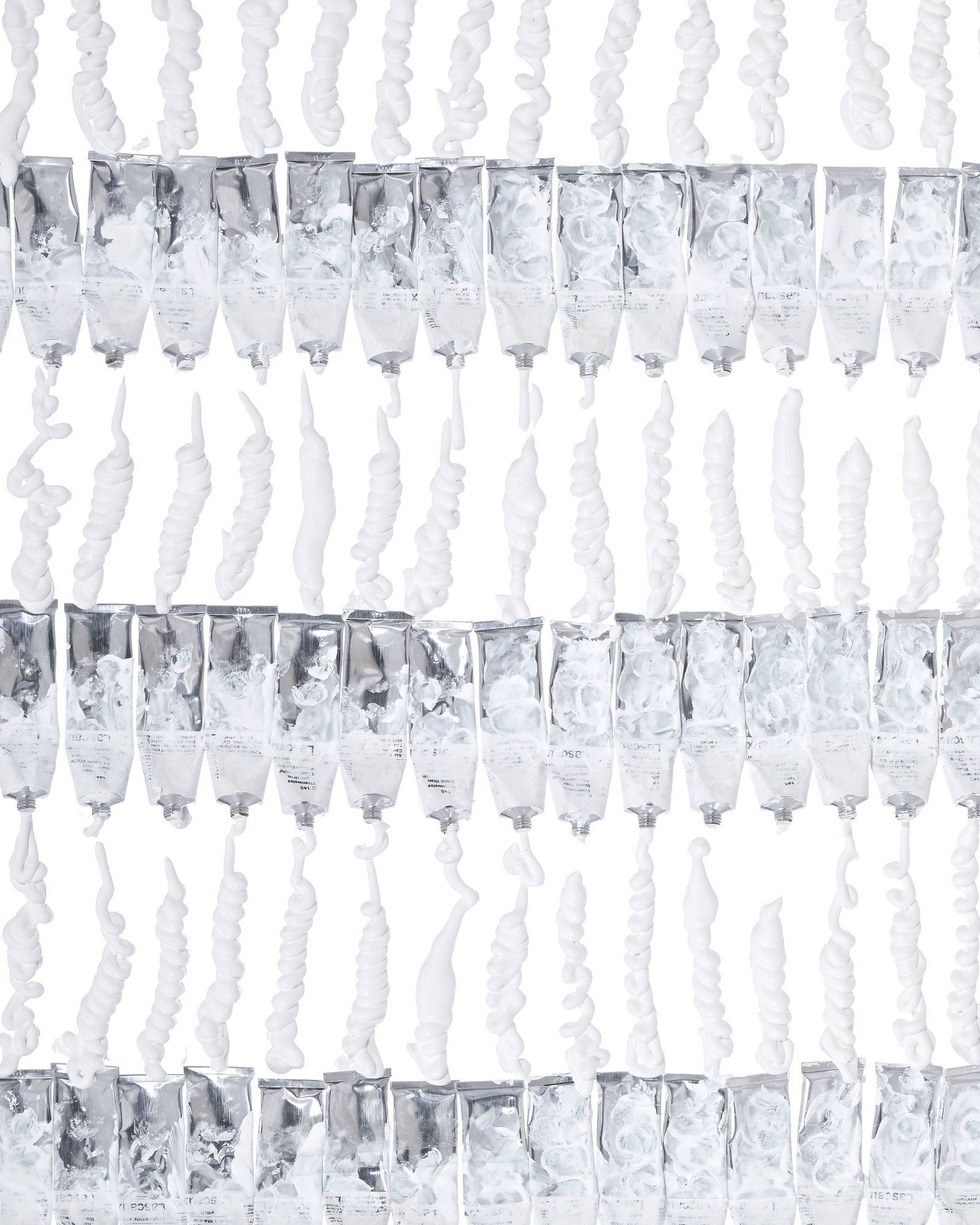 Arman (1928-2005), "Puristic Monochrome", 1990, tableau volume, accumulation de tubes de peinture bl - 3