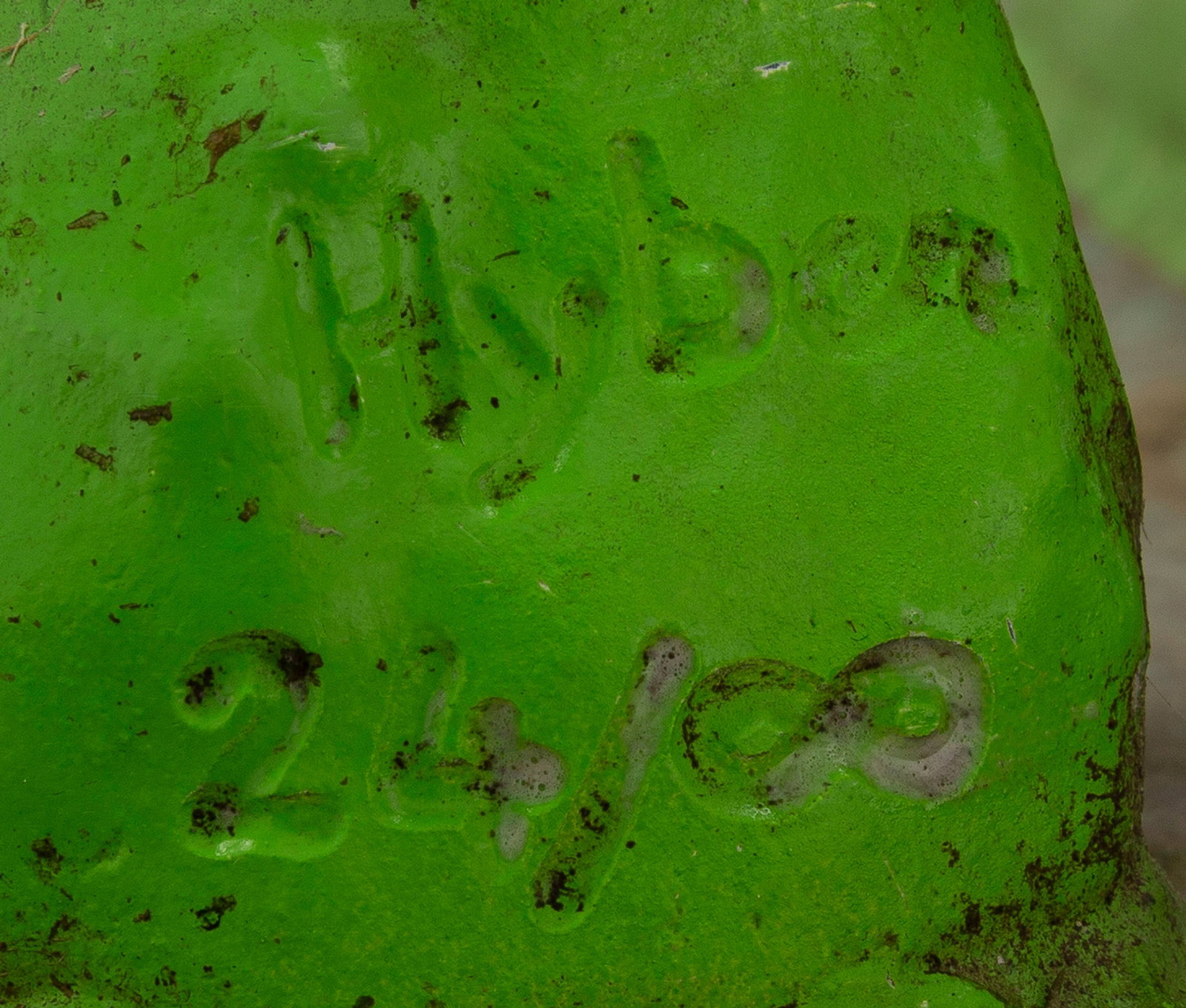 Fabrice Hyber (1961), "Hommes de Bessine", 2012, sculpture en bronze peint en vert, signée, dat - 5