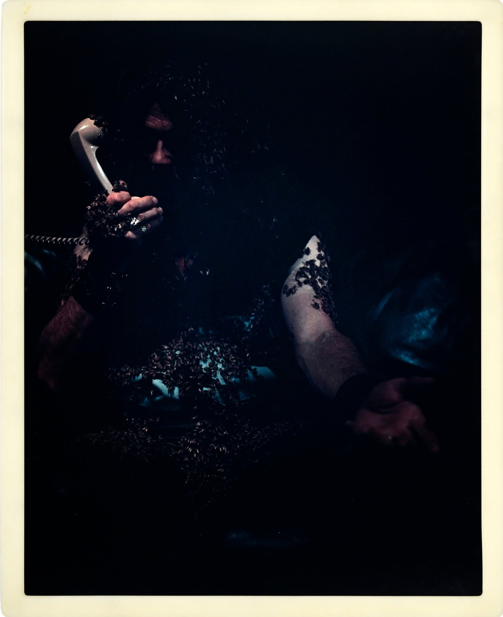 Matthew Barney (1967), "Cremaster 2: the Man in black", 1999, C-Print, no. 5/6, signé et dat - 2