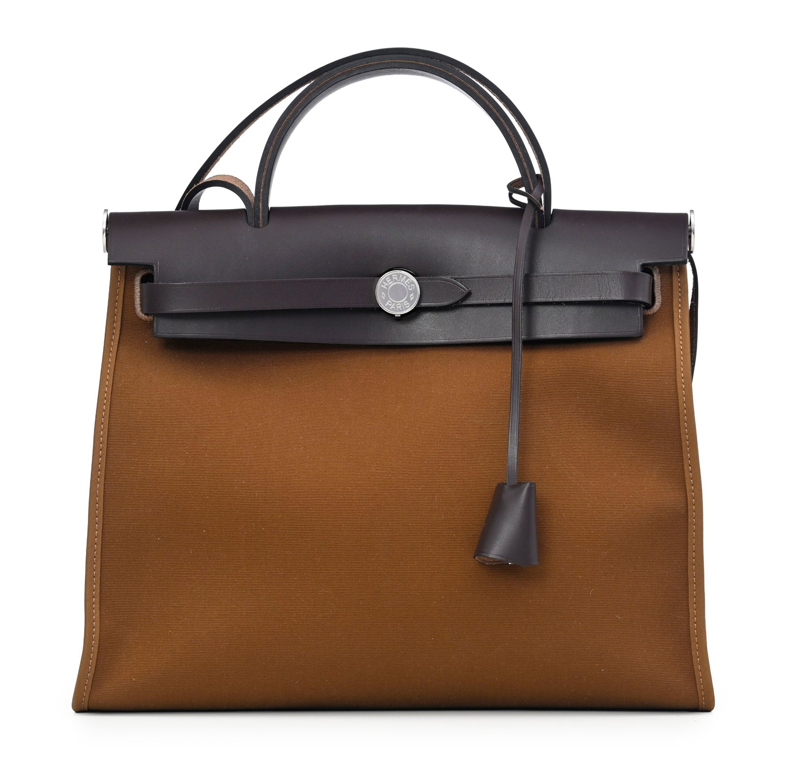 Hermès, sac Herbag Zip 31 en cuir Hunter marron et toile officier ébène, année 2: Hermès, sac Herbag Zip 31 en cuir Hunter marron et toile officier ébène, année 2019, bouclerie métal palladium, pochette avec zip au verso, pochette accessoires à l'int&#