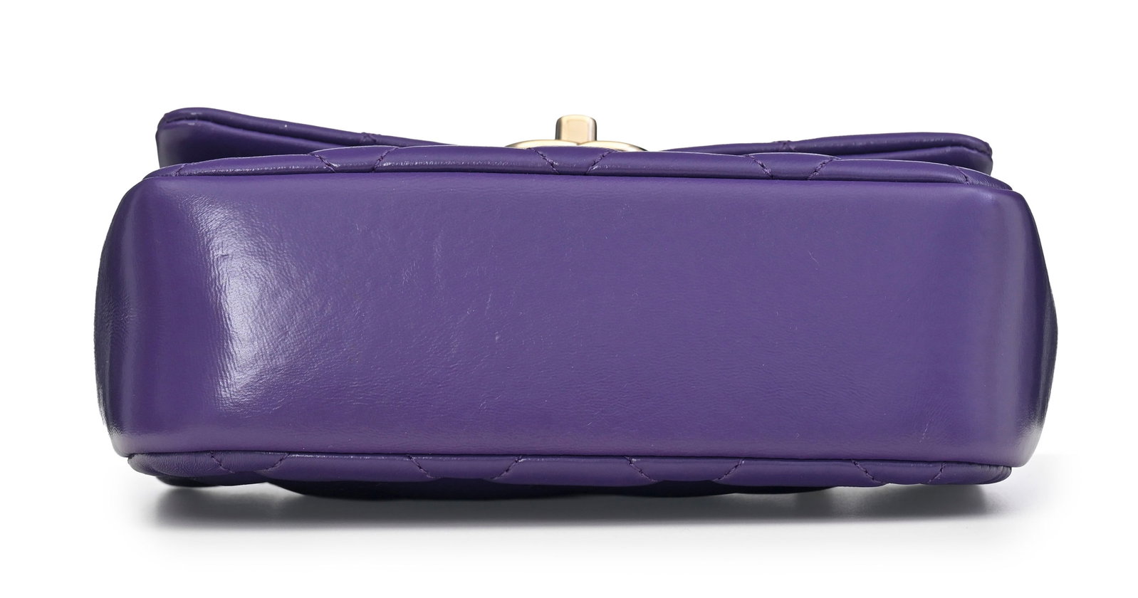 Chanel, sac à rabat Mini Coco Trip en cuir d'agneau indigo brillant, année 2024, poign - 3