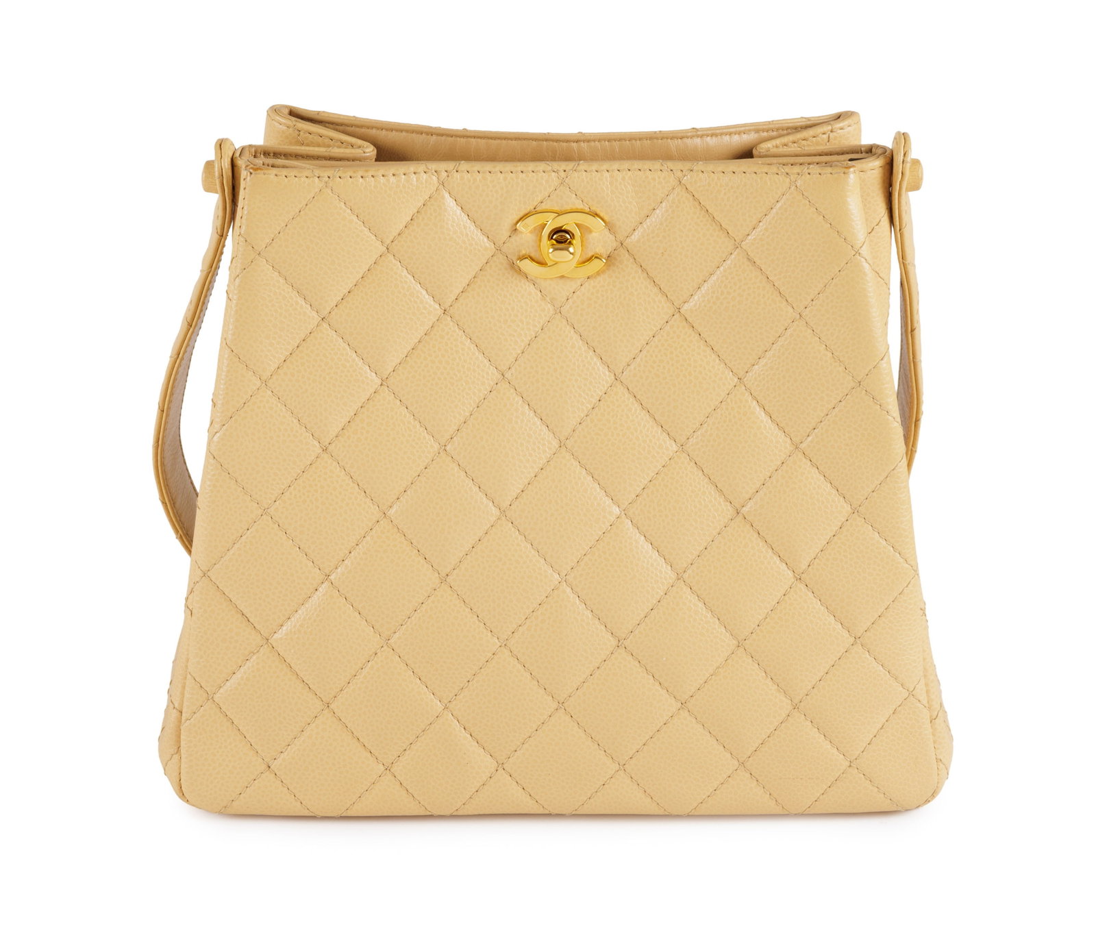 Chanel, sac en cuir caviar miel clair, années 1996-97, bandoulière porté épaule,: Chanel, sac en cuir caviar miel clair, années 1996-97, bandoulière porté épaule, deux compartiments, housse, 22x25 cm Condition Excellent état de conservation Quelques