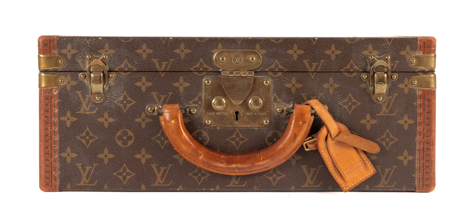 Louis Vuitton, attaché case Super Président en toile enduite Monogram, cornières en l: Louis Vuitton, attaché case Super Président en toile enduite Monogram, cornières en lozine, équerres, clous et serrure en laiton, sans clefs, 35x45x17 cm