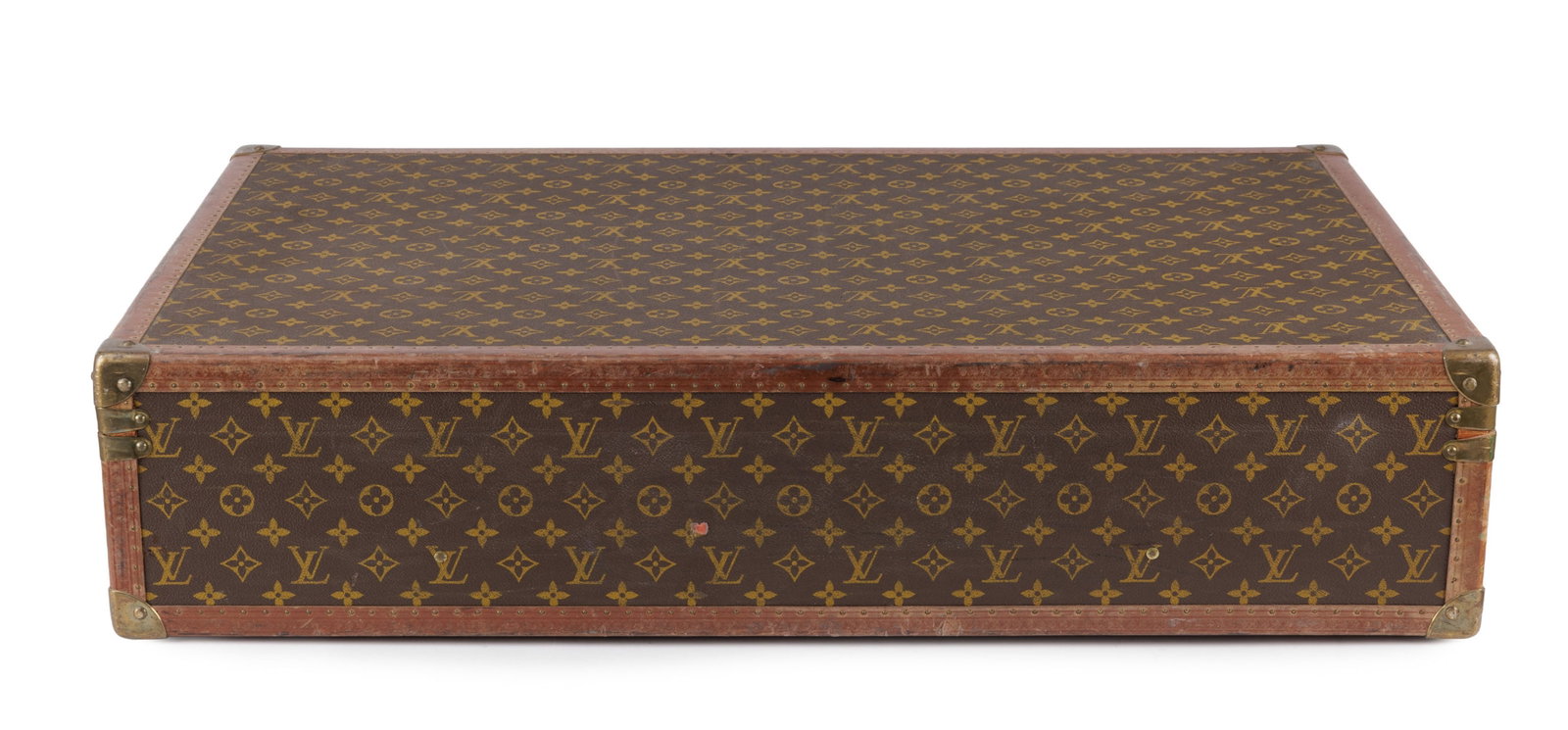 Louis Vuitton, 1 grande valise Bisten et 1 valise Alzer en toile enduite Monogram, cornières en - 12