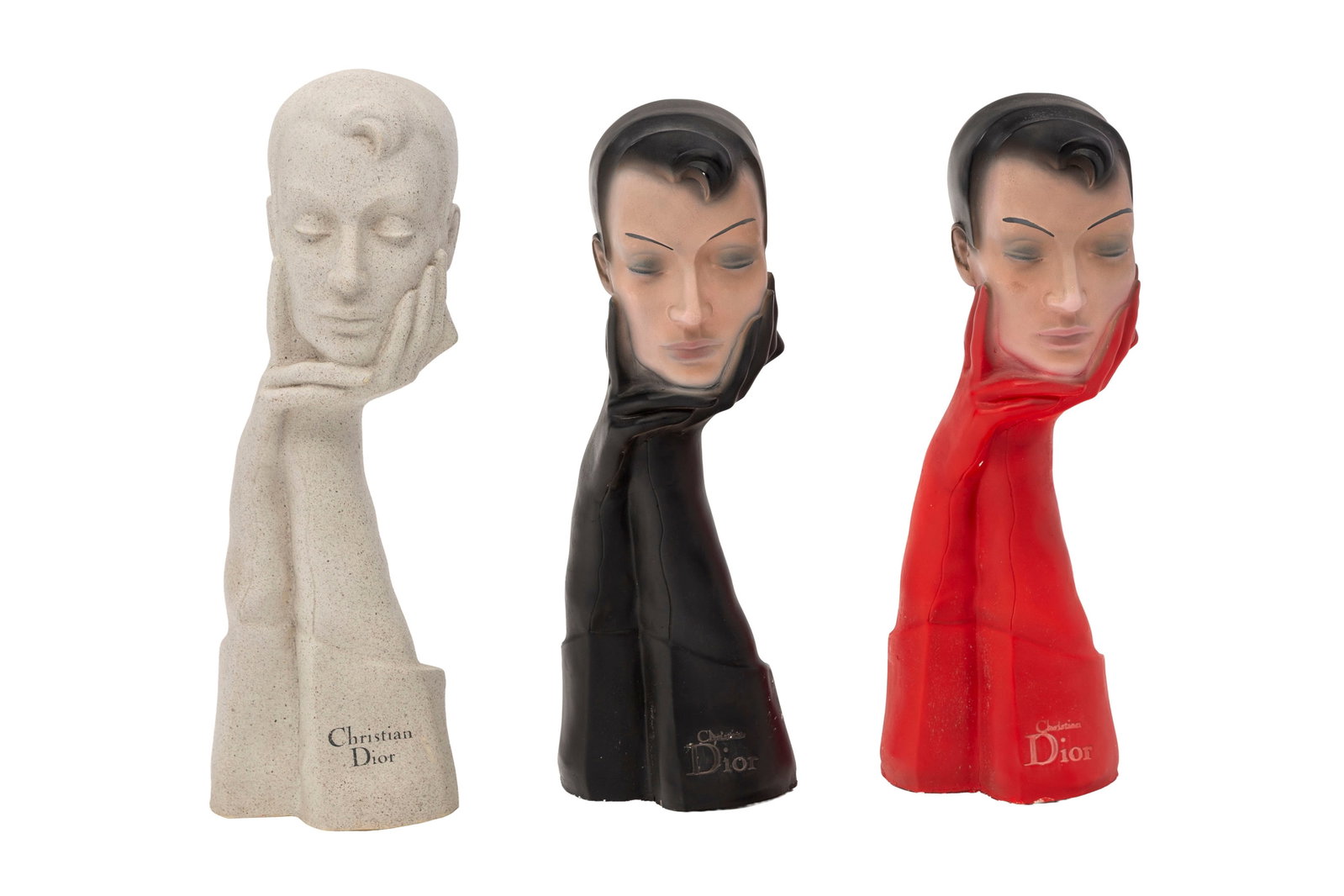 Christian Dior, 3 sculptures publicitaires Femme Gantée, France années 1960, aux gants rou - 2