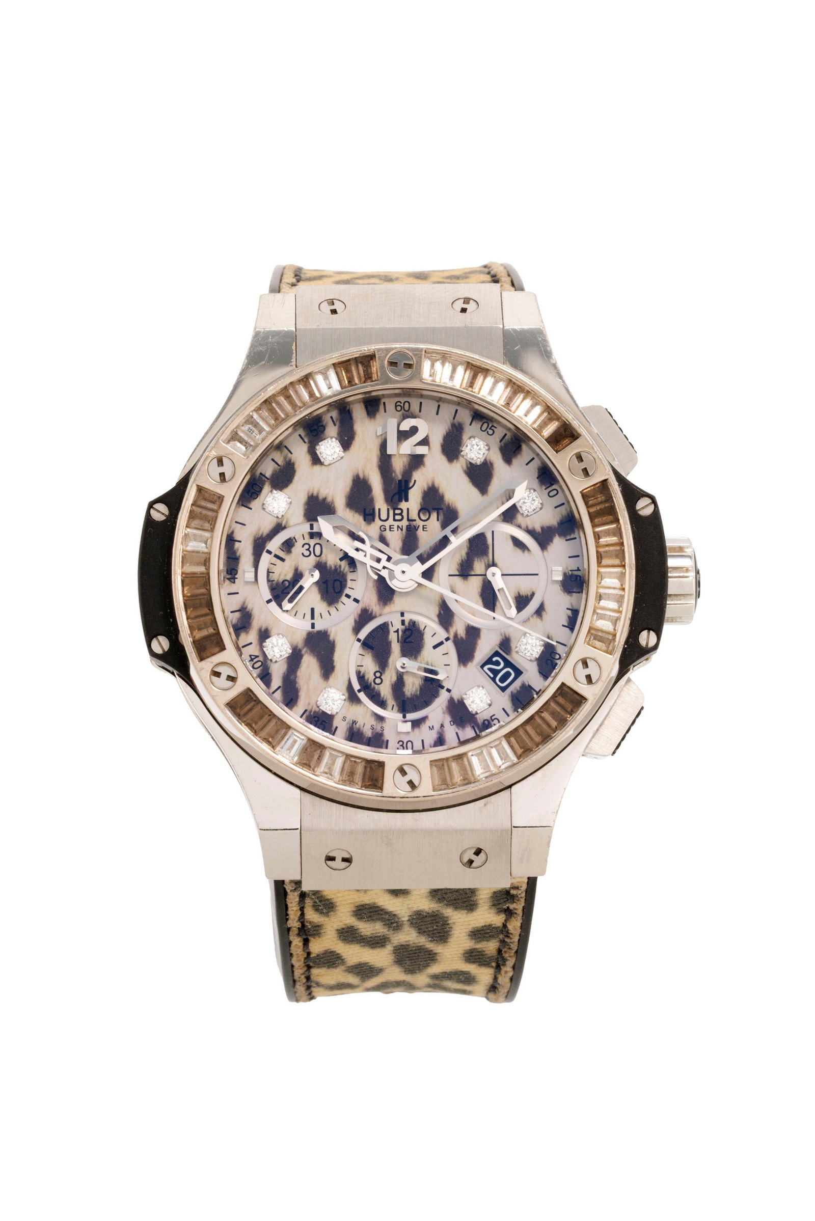 Hublot, Big Bang Snow Leopard, réf. 341.SX.7717.NR.1977, Ed. Limitée n°269/500, montr: Hublot, Big Bang Snow Leopard, réf. 341.SX.7717.NR.1977, Ed. Limitée n°269/500, montre chronographe en acier et titane sertie de cristal de roche et de quartz fumé Mouvement: cal.