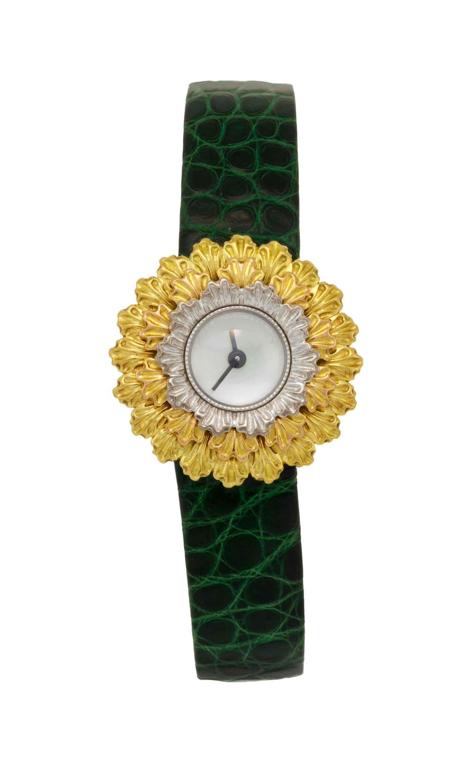 Buccellati, montre 2 ors 750 ornée d'un cadran en nacre Mouvement: cal. ETA E01.701, quartz, 5 (1 of 4)
