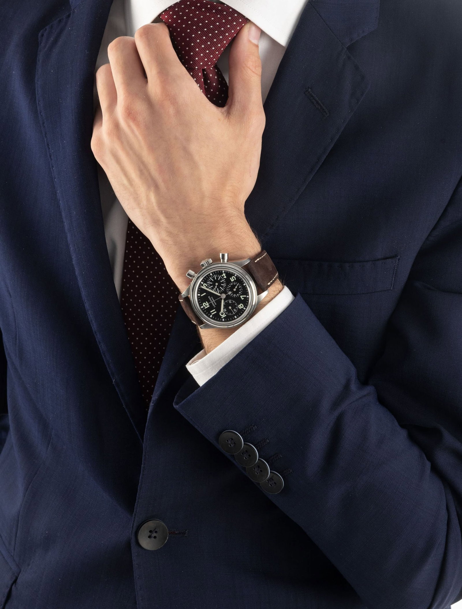 Longines, Avigation Big Eye, réf. L2.816.4, montre chronographe en acier Mouvement: cal. L 6 - 5
