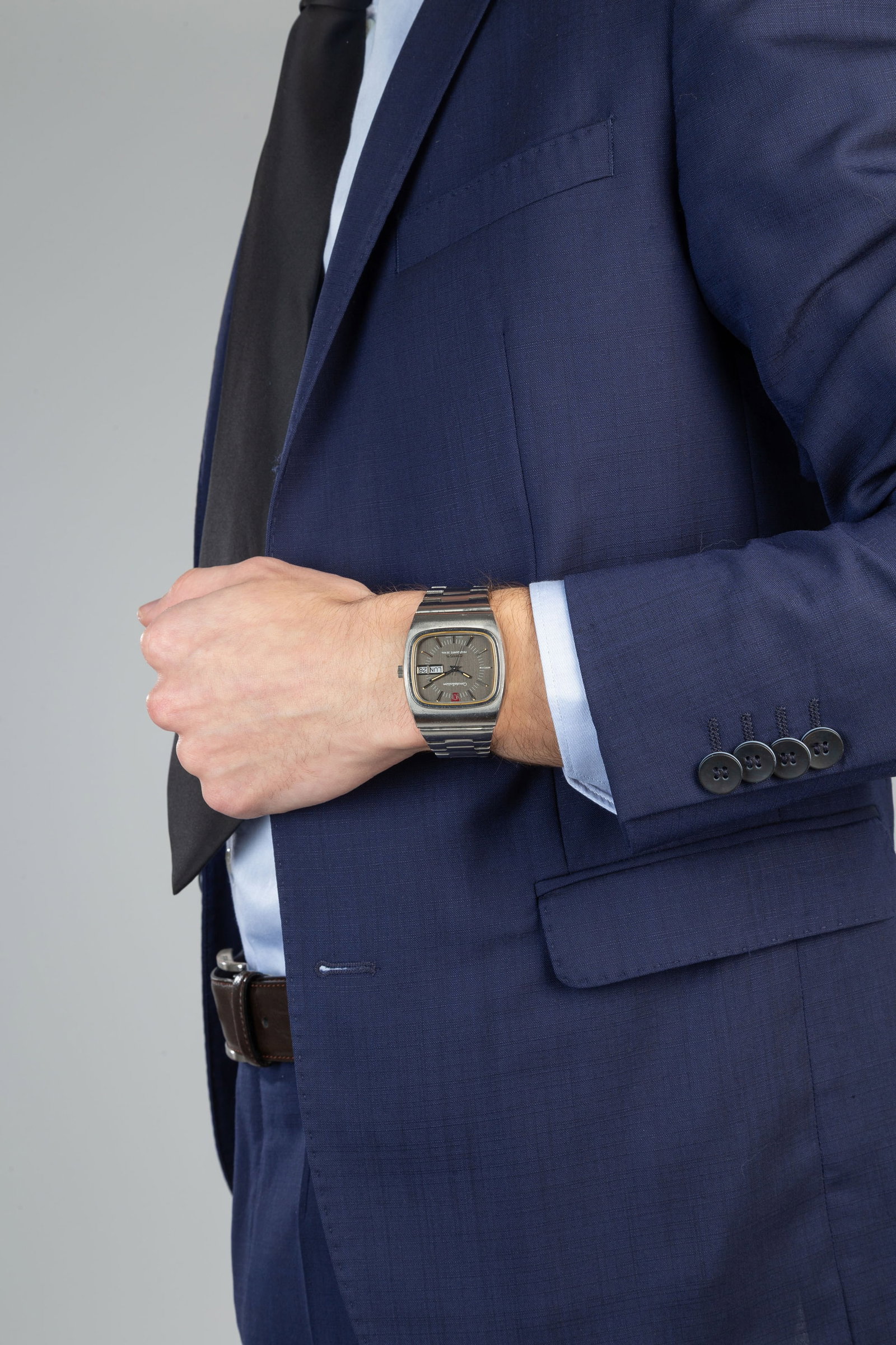 Omega, _Constellation, Megaquart_z, réf. 196.0016/396.0811, montre-bracelet en acier avec indic - 4