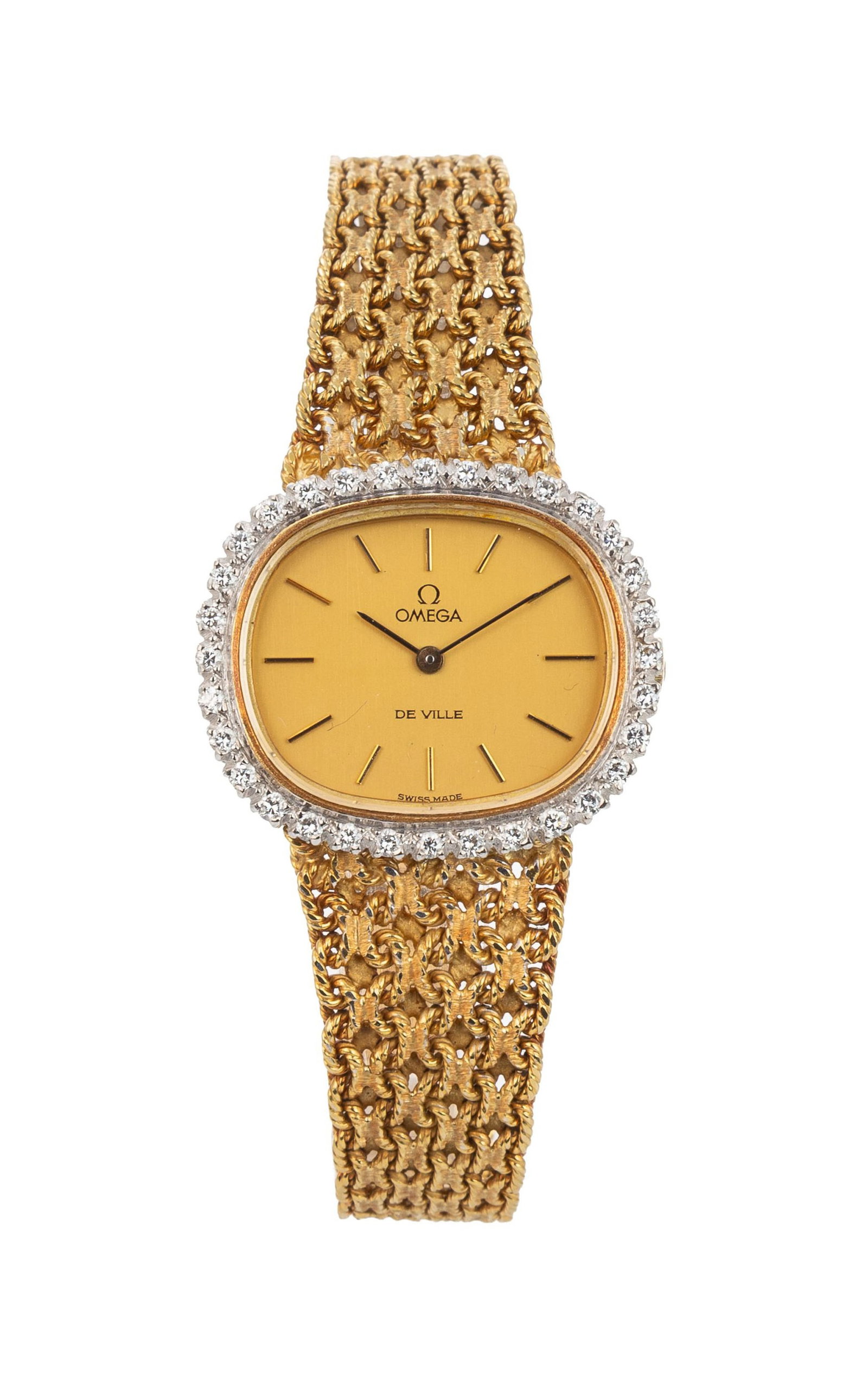 Omega, De Ville, réf. 8296, montre-bracelet 2 ors 750 sertie de diamants, années 1970 Mo: Omega, De Ville, réf. 8296, montre-bracelet 2 ors 750 sertie de diamants, années 1970 Mouvement: cal. 625, mécanique, 17 rubis, 39255792 Boîtier: n°2905, larg. 28 mm