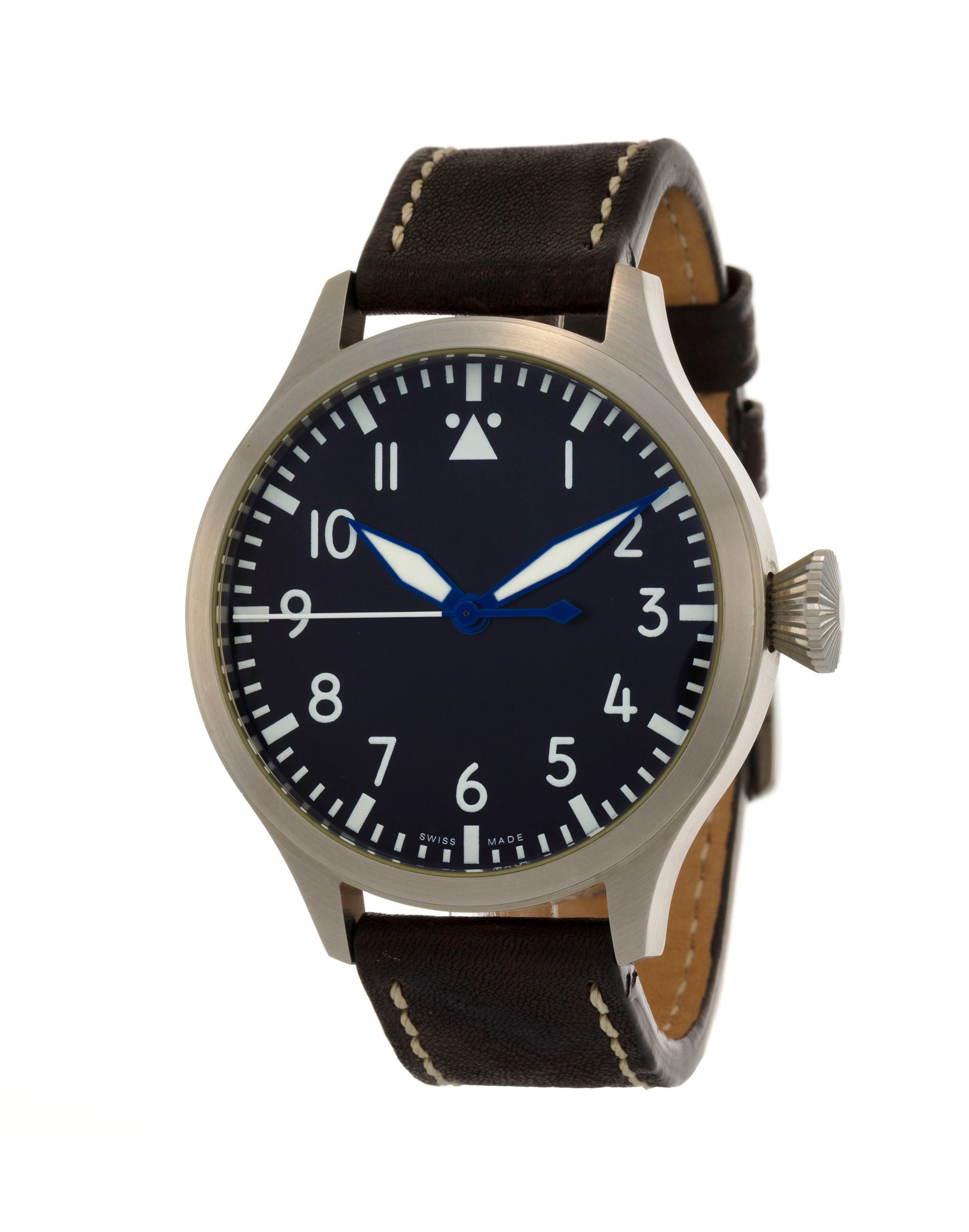 Steinhart, réf. Nav.B-Uhr, montre en acier Mouvement: cal. ETA 2824-2, automatique, 25 rubis : Steinhart, réf. Nav.B-Uhr, montre en acier Mouvement: cal. ETA 2824-2, automatique, 25 rubis Boîtier: diam. 48 mm Bracelet Steinhart: cuir marron Signature: mouvement, boîtier