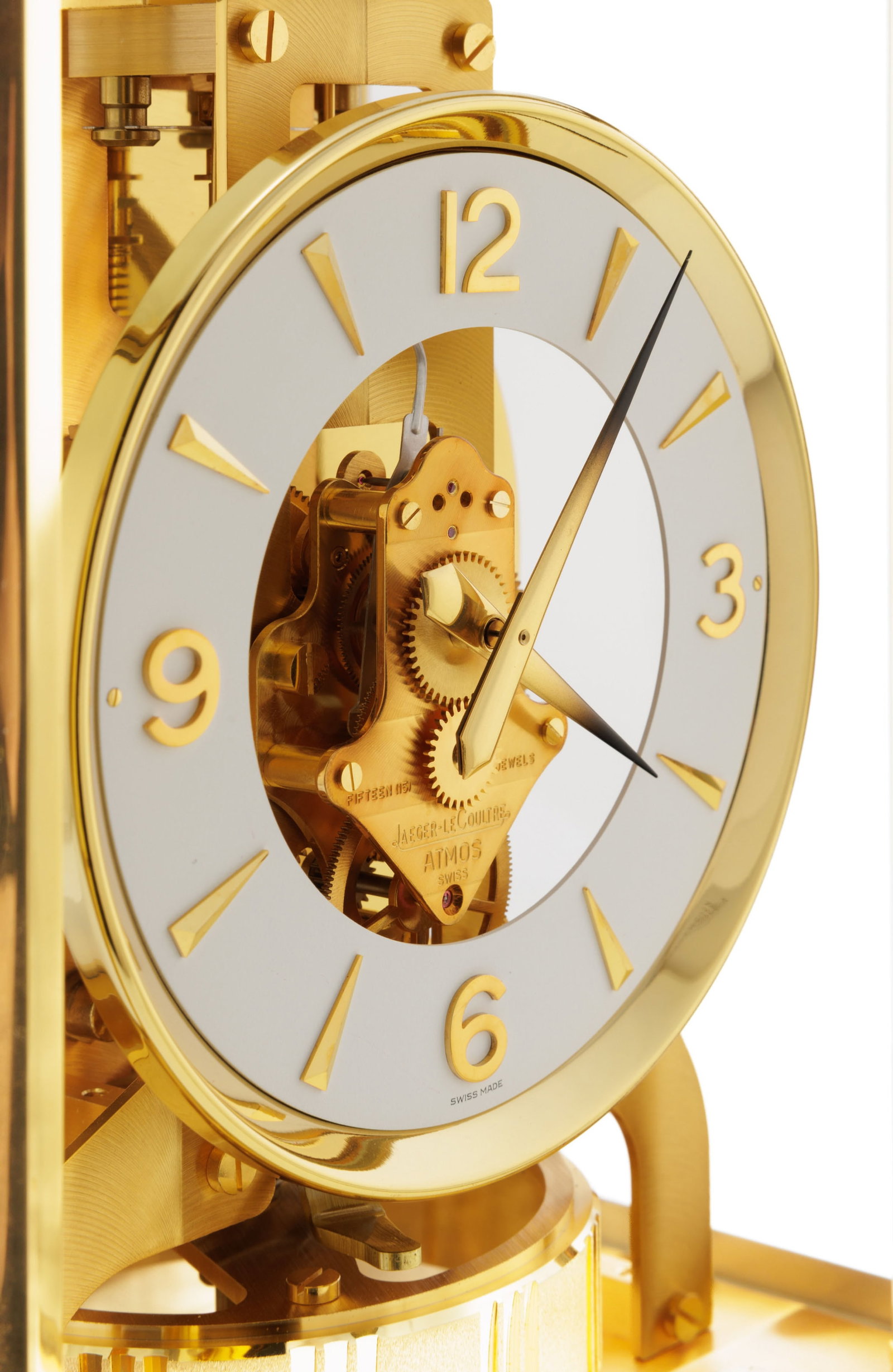 Jaeger-LeCoultre, Atmos, pendulette cabinet en métal doré Mouvement: cal. 526-5, mé - 2