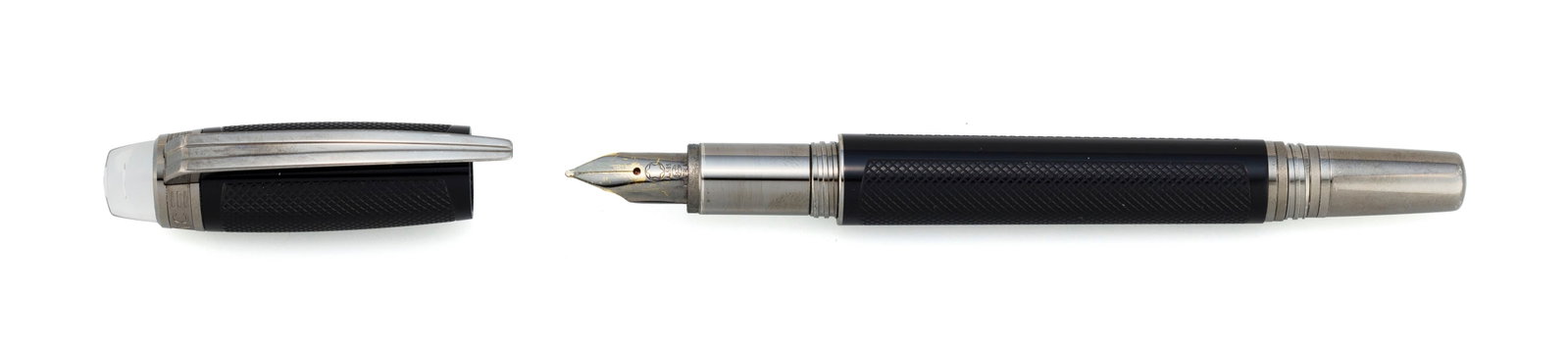 Montblanc, Starwalker, stylo plume en métal noirci et résine noire, bec en or 585, sign - 2