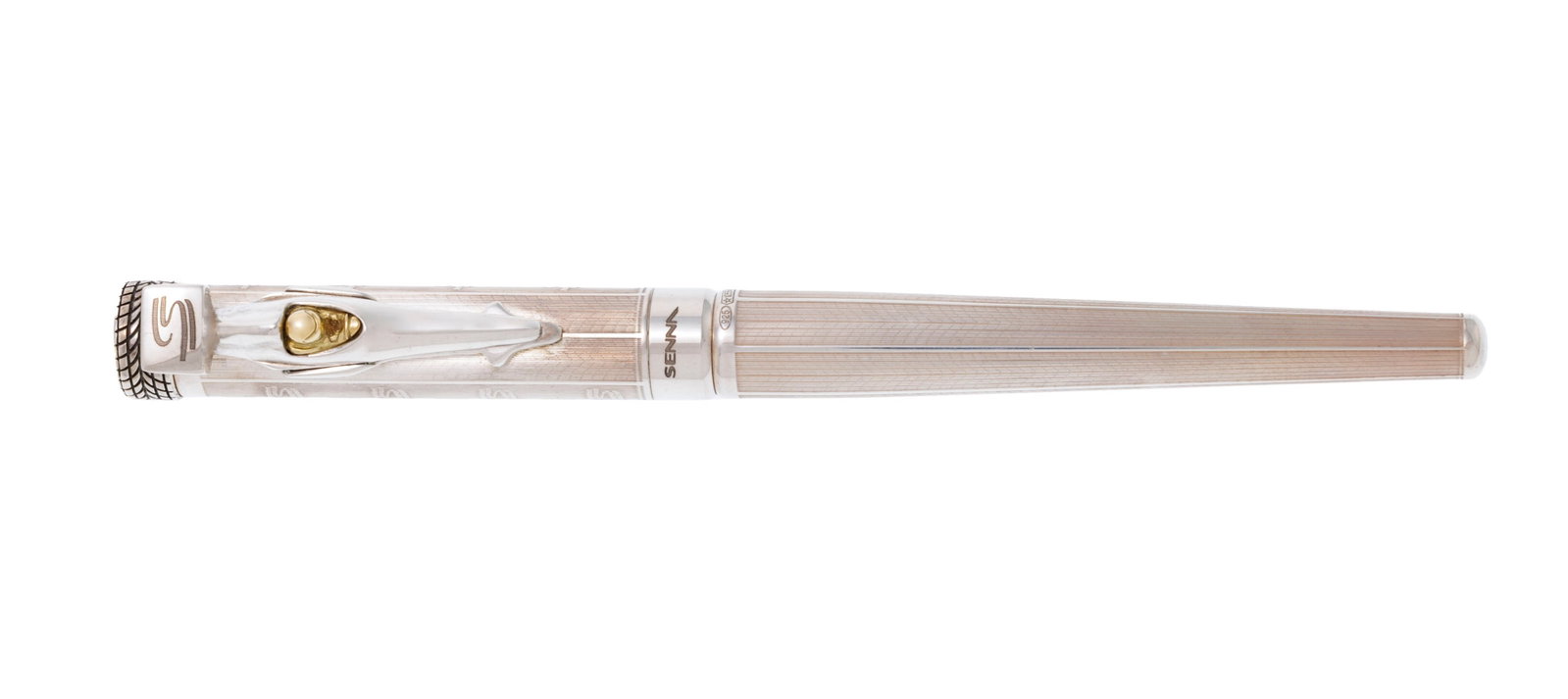 Montegrappa, Ayrton Senna, Ed. limitée 1482/1960, stylo bille en argent, l'agrafe représen: Montegrappa, Ayrton Senna, Ed. limitée 1482/1960, stylo bille en argent, l'agrafe représentant une voiture de Formule 1 avec le conducteur en or 750, signé, numéroté, long.