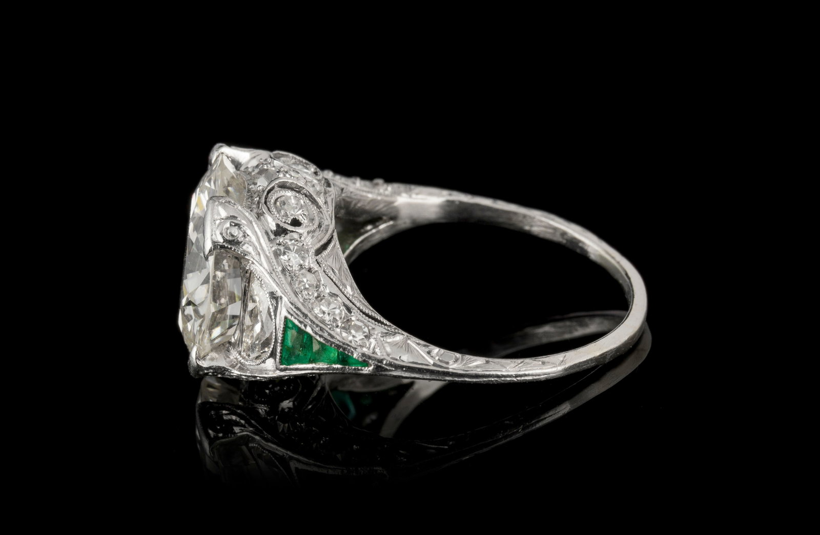 Bague Art Déco platine centrant un diamant taille brillant (env. 5 cts) entouré de diamant - 3