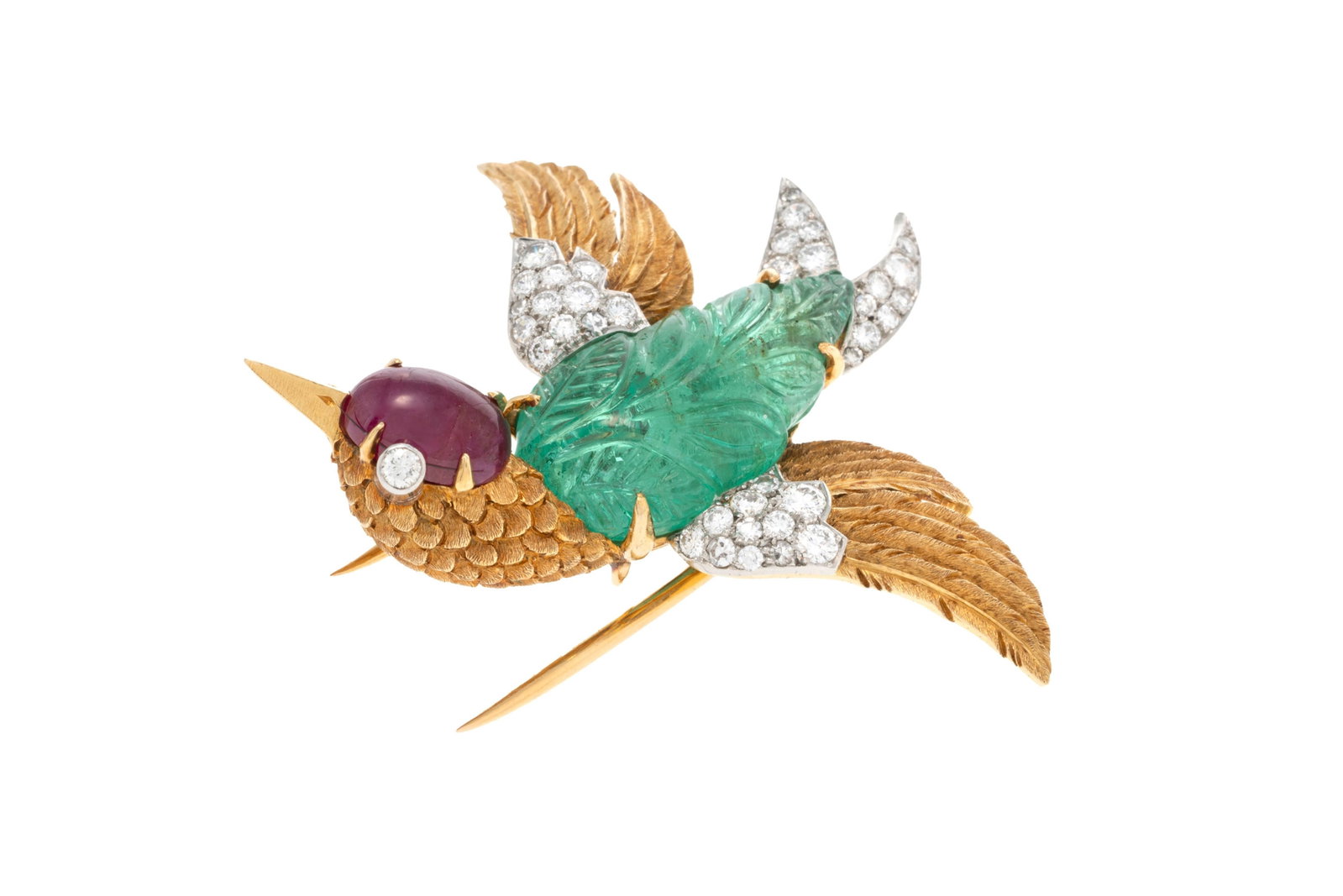 Cartier, broche oiseau circa 1950 or texturé stylisant le plumage et platine ornée d'une & - 2