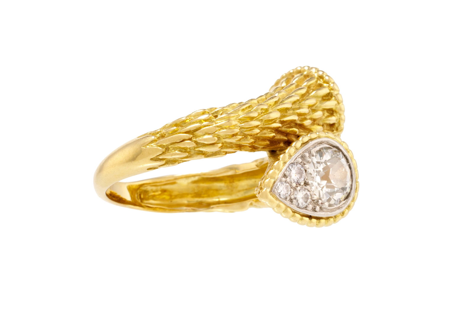 Boucheron, Serpent Bohème, bague or 750 texturé et platine dont les extrémités p - 2