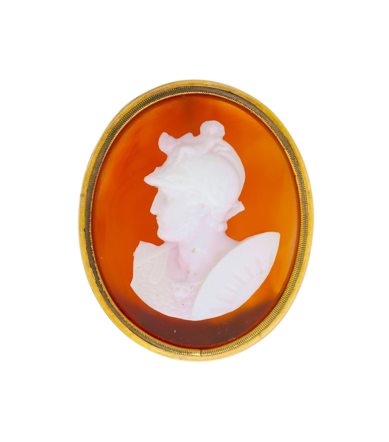 Broche XIXe s., en métal ornée d'une plaque de cornaline surmontée d'un profil à: Broche XIXe s., en métal ornée d'une plaque de cornaline surmontée d'un profil à l'antique en calcédoine blanche, h. 4.3 cm Condition Bon état de conservation