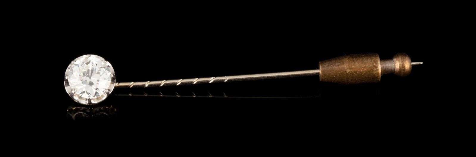 Epingle début XXe s., or gris 750 et platine sertie d'un diamant taille ancienne (env. 1.6 ct), (1 of 3)