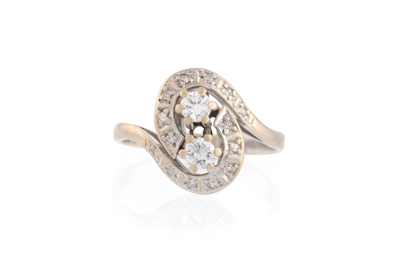 Bague or 750 sertie de diamants taille 8/8 et brillant, doigt 55-15, 4g (1 of 4)