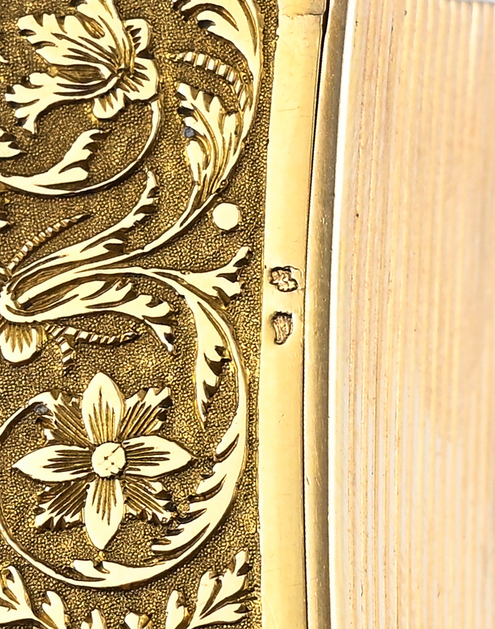 Tabatière en or avec boîte à musique, circa 1820-1830, deux vantaux au décor c&# - 8