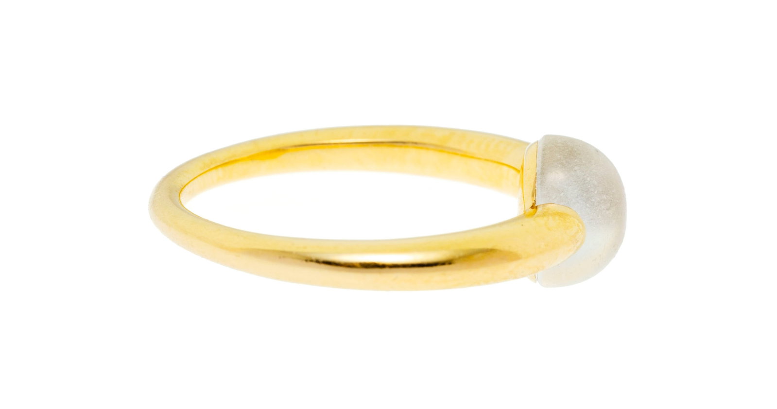 Pomelatto, M'ama non M'ama, bague en or rose 750 sertie d'un cabochon de pierre de lune, signée - 2