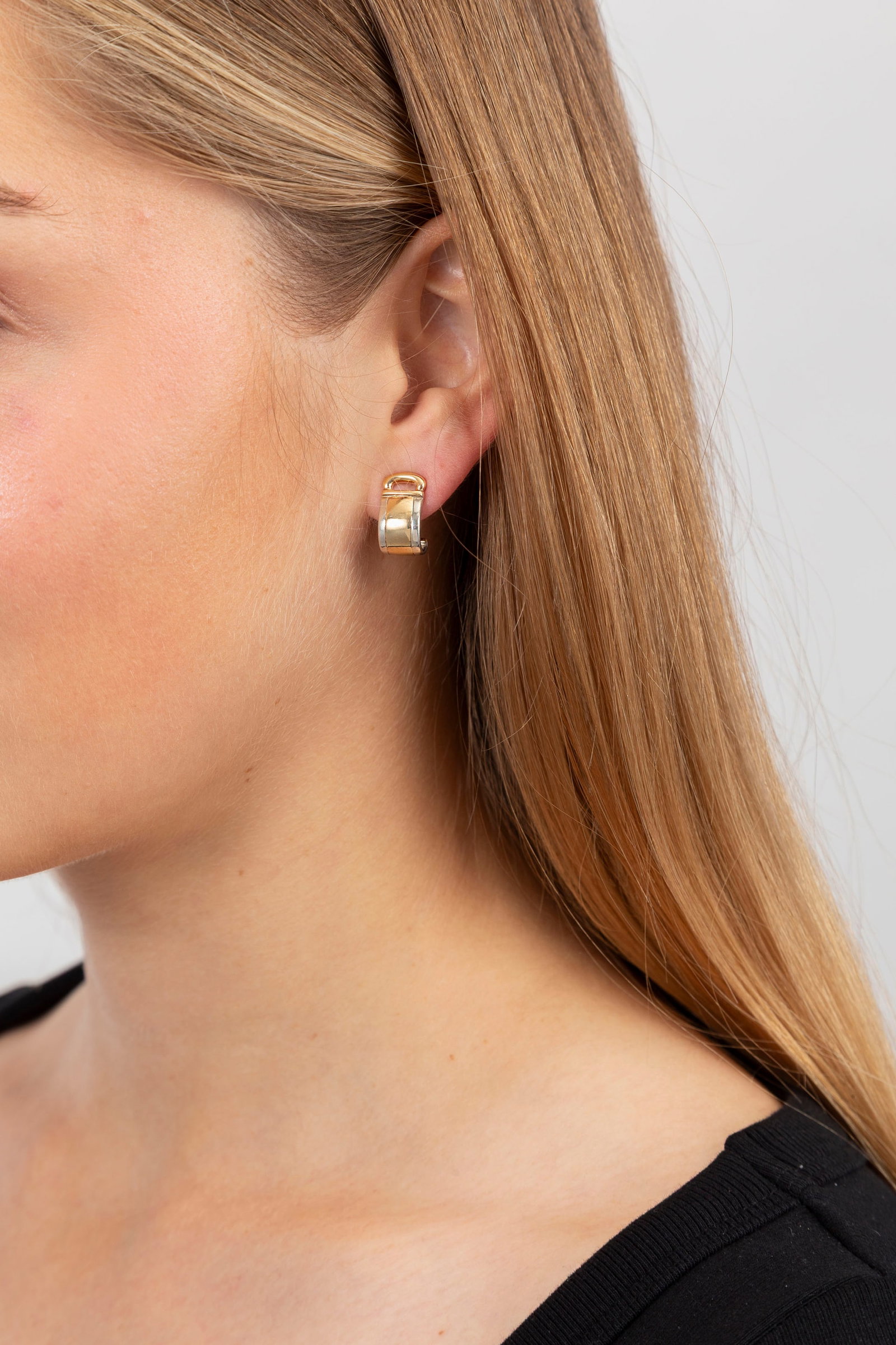 Hermès, paire de clips d’oreilles en or 750 et argent, h. 1.5 cm, 9g - 4