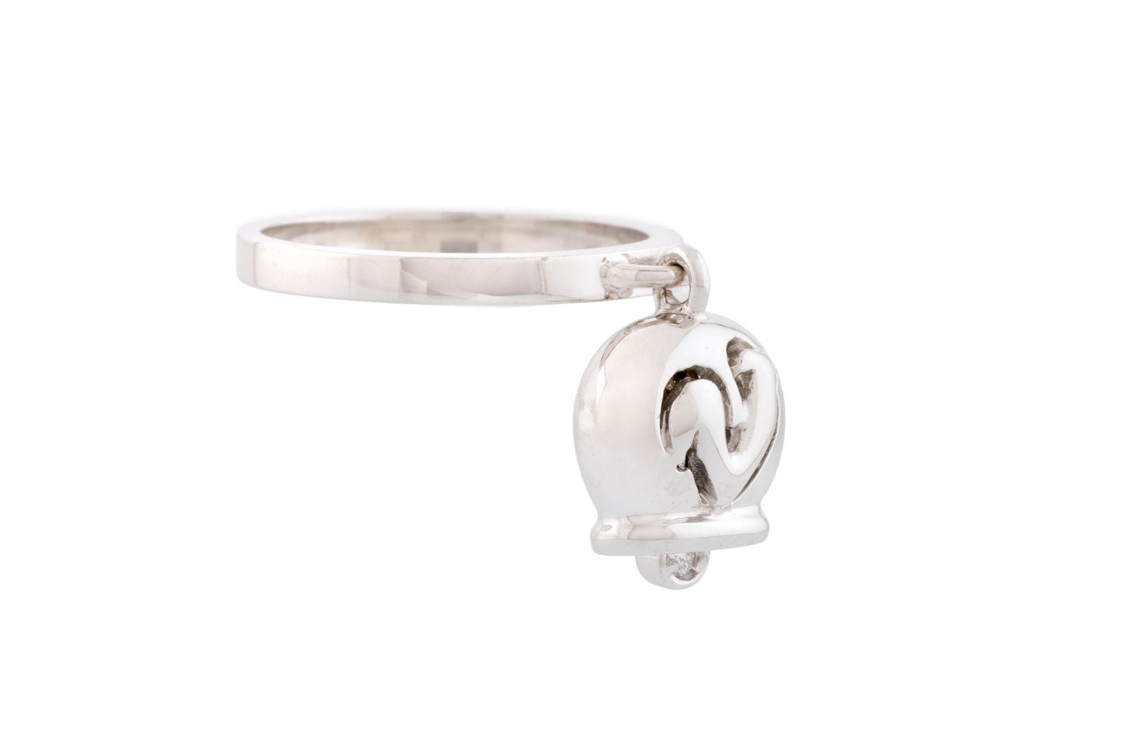 Chantecler, bague or gris 750 retenant une clochette ajourée, le battant serti d'un diamant tai - 2