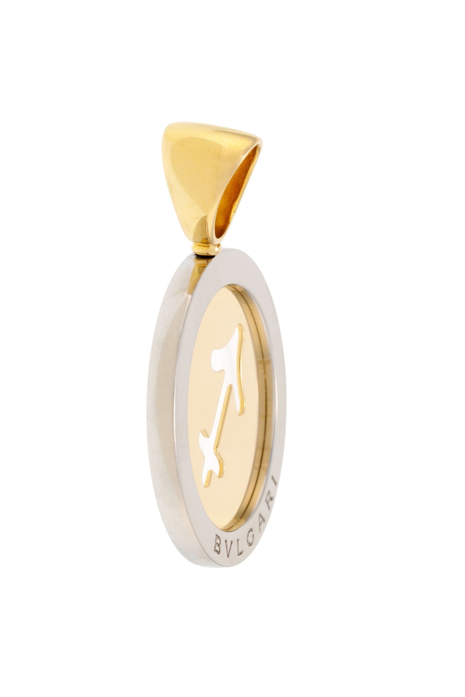 Bulgari, pendentif or 750 et acier ajouré du symbole du sagittaire, signé, h. 4.3 cm, 13g, - 2