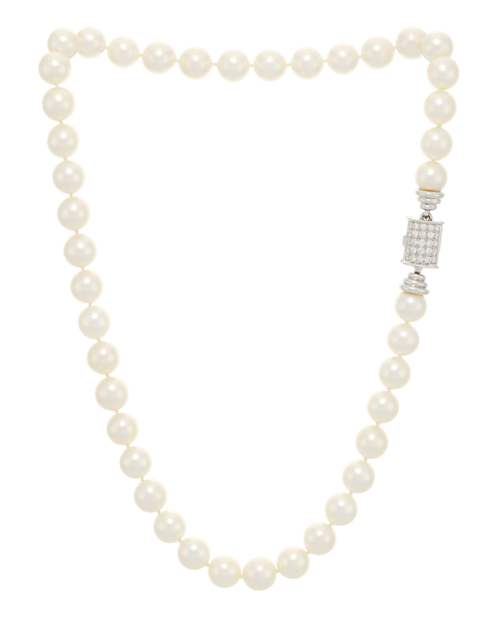 Collier un rang de perles de culture, fermoir en or gris 750 serti de diamants taille brillant, long (1 of 3)