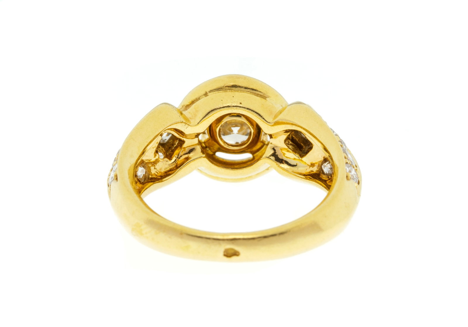 Bague or 750 sertie de diamants taille carrée et brillant, dont un plus important au centre (en - 3