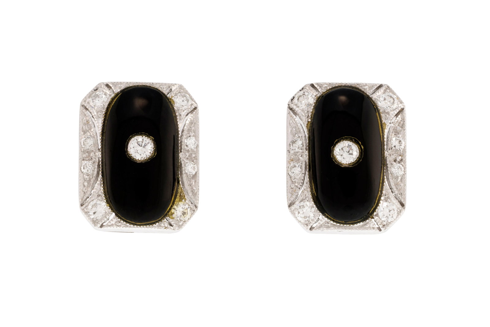 Paire de clous d'oreilles de style Art Déco or gris 585 ornés de cabochons d'onyx rehauss& (1 of 4)
