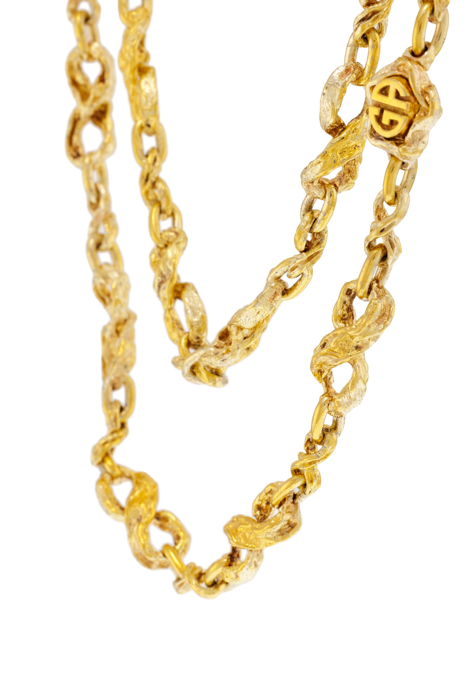 Gilbert Albert, sautoir en vermeil froissé, signé, long. 87 cm - 2