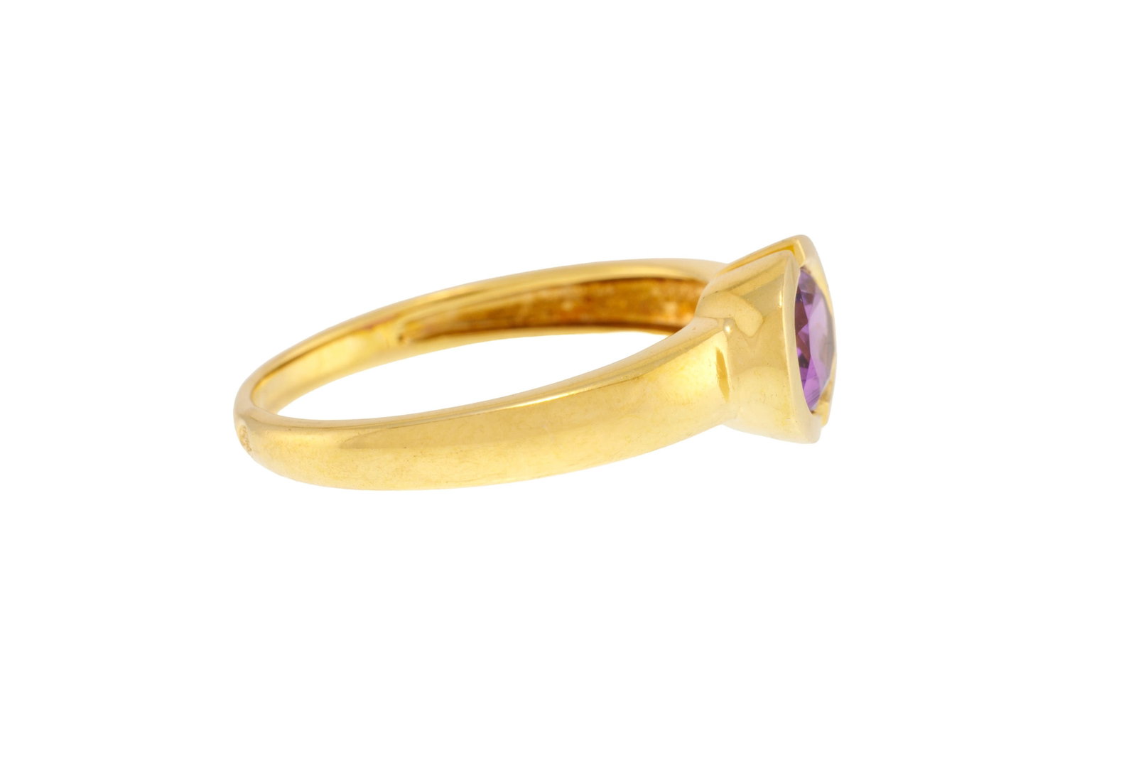 Bague or 750 sertie d'une améthyste ovale, doigt 53-13, 2g - 2