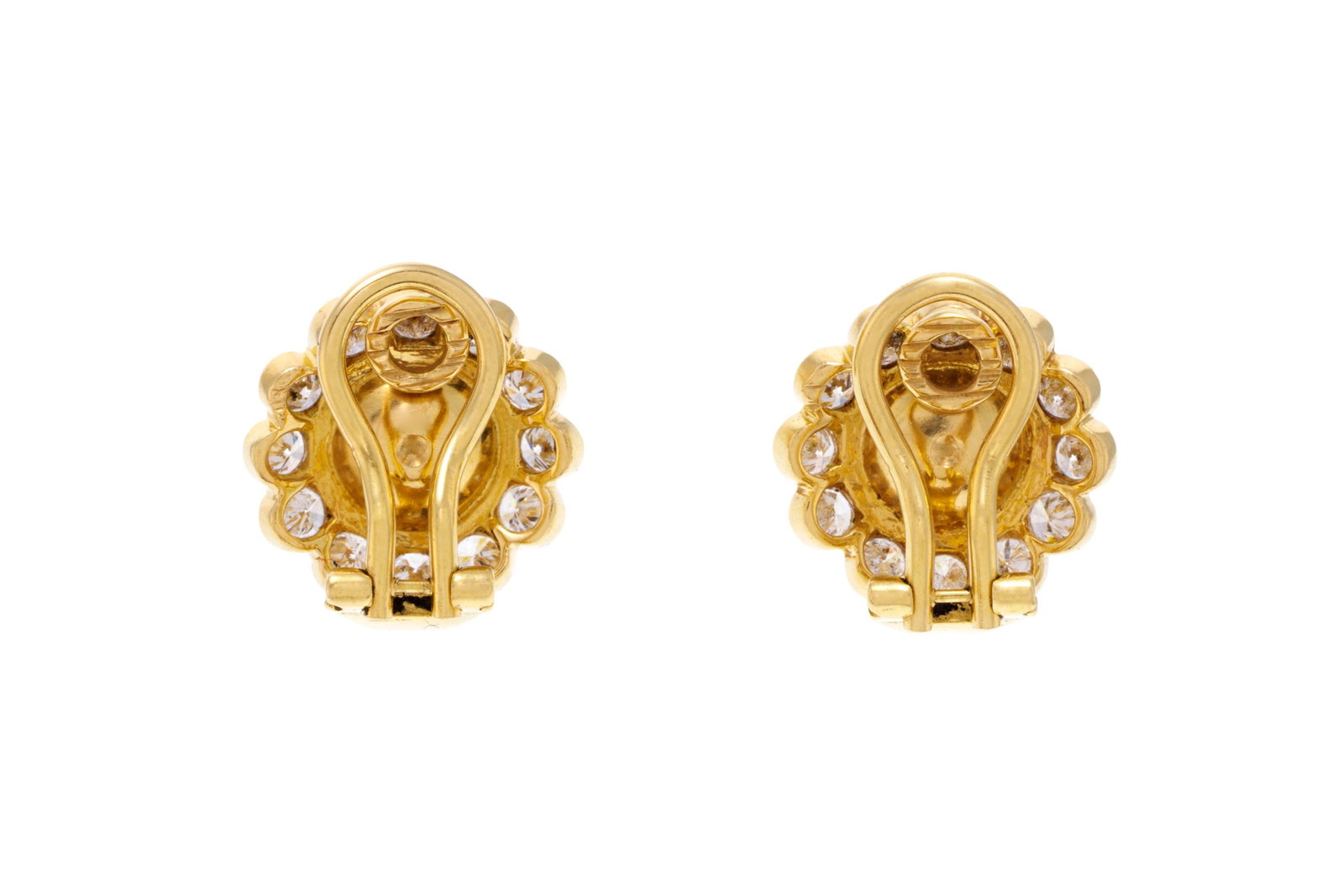 Paire de clips d'oreilles or 750 ornés de perles de culture blanches entourées de diamants - 3