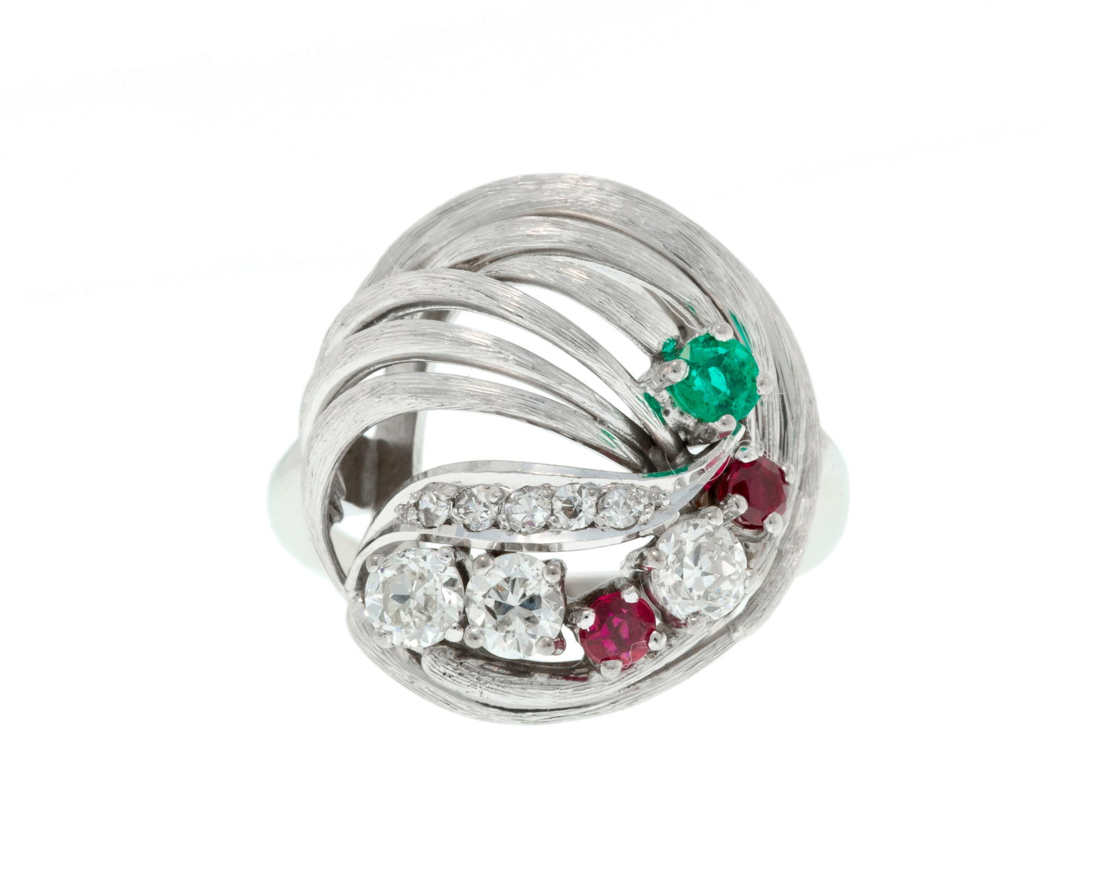 Bague or 750 formée de fils texturés surmontés d'une émeraude, de rubis ainsi qu (1 of 4)